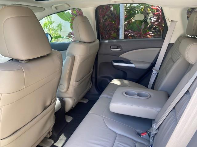 2012 Urban Titanium Metallic /Beige Honda CR-V 1 FL OWNER EX-L LOW MILES 47,572 (5J6RM3H77CL) with an 2.4L DOHC MPFI 16-Valve i-VTEC I4 Engine engine, Automatic transmission, located at 4701 North Dixie Hwy, Pompano Beach, FL, 33064, (954) 422-2889, 26.240938, -80.123474 - OUR WEBPAGE FLORIDACARS1.COM HAS OVER 100 PHOTOS AND FREE CARFAX LINK 2012 HONDA CR-V EX-L VIN: 5J6RM3H77CL033637 5 J 6 R M 3 H 7 7 C L 0 3 3 6 3 7 4 DOOR WAGON/SPORT UTILITY 2.4L I4 F DOHC 16V GASOLINE FRONT WHEEL DRIVE Top Features Alloy Wheels Bluetooth Technology Front Seat Heaters Leather Seats - Photo#71