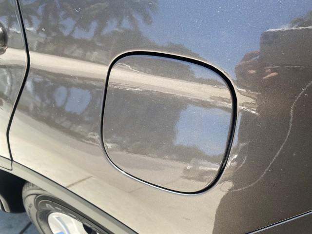 2012 Urban Titanium Metallic /Beige Honda CR-V 1 FL OWNER EX-L LOW MILES 47,572 (5J6RM3H77CL) with an 2.4L DOHC MPFI 16-Valve i-VTEC I4 Engine engine, Automatic transmission, located at 4701 North Dixie Hwy, Pompano Beach, FL, 33064, (954) 422-2889, 26.240938, -80.123474 - OUR WEBPAGE FLORIDACARS1.COM HAS OVER 100 PHOTOS AND FREE CARFAX LINK 2012 HONDA CR-V EX-L VIN: 5J6RM3H77CL033637 5 J 6 R M 3 H 7 7 C L 0 3 3 6 3 7 4 DOOR WAGON/SPORT UTILITY 2.4L I4 F DOHC 16V GASOLINE FRONT WHEEL DRIVE Top Features Alloy Wheels Bluetooth Technology Front Seat Heaters Leather Seats - Photo#77