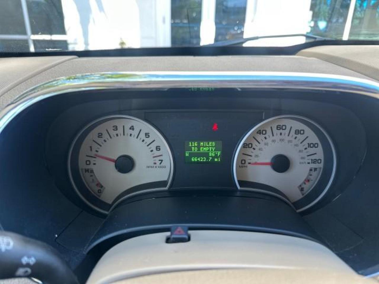 2010 Black /Camel Ford Explorer Eddie Bauer LOW MILES 66,415 1 OWNER (1FMEU6EE2AU) with an 4.0L SOHC 12-Valve V6 Engine engine, Automatic transmission, located at 4701 North Dixie Hwy, Pompano Beach, FL, 33064, (954) 422-2889, 26.240938, -80.123474 - OUR WEBPAGE FLORIDACARS1.COM HAS OVER 100 PHOTOS AND FREE CARFAX LINK 2010 FORD EXPLORER EDDIE BAUER VIN: 1FMEU6EE2AUA92171 1 F M E U 6 E E 2 A U A 9 2 1 7 1 4 DOOR WAGON/SPORT UTILITY 4.0L V6 F SOHC 12V GASOLINE REAR WHEEL DRIVE Features ABS Brakes Air Conditioning Alloy Wheels AM/FM Stereo Automat - Photo#14