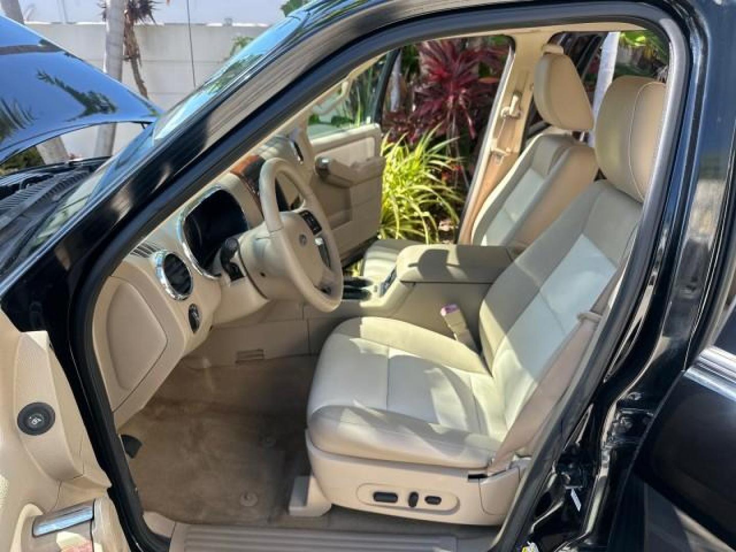 2010 Black /Camel Ford Explorer Eddie Bauer LOW MILES 66,415 1 OWNER (1FMEU6EE2AU) with an 4.0L SOHC 12-Valve V6 Engine engine, Automatic transmission, located at 4701 North Dixie Hwy, Pompano Beach, FL, 33064, (954) 422-2889, 26.240938, -80.123474 - OUR WEBPAGE FLORIDACARS1.COM HAS OVER 100 PHOTOS AND FREE CARFAX LINK 2010 FORD EXPLORER EDDIE BAUER VIN: 1FMEU6EE2AUA92171 1 F M E U 6 E E 2 A U A 9 2 1 7 1 4 DOOR WAGON/SPORT UTILITY 4.0L V6 F SOHC 12V GASOLINE REAR WHEEL DRIVE Features ABS Brakes Air Conditioning Alloy Wheels AM/FM Stereo Automat - Photo#16
