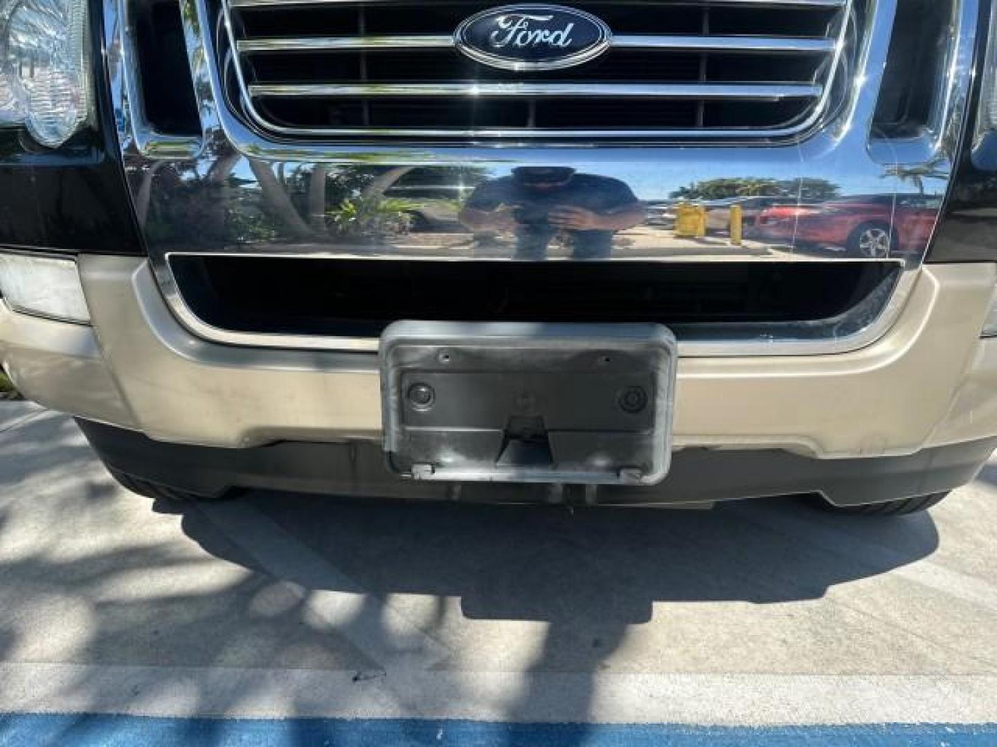 2010 Black /Camel Ford Explorer Eddie Bauer LOW MILES 66,415 1 OWNER (1FMEU6EE2AU) with an 4.0L SOHC 12-Valve V6 Engine engine, Automatic transmission, located at 4701 North Dixie Hwy, Pompano Beach, FL, 33064, (954) 422-2889, 26.240938, -80.123474 - OUR WEBPAGE FLORIDACARS1.COM HAS OVER 100 PHOTOS AND FREE CARFAX LINK 2010 FORD EXPLORER EDDIE BAUER VIN: 1FMEU6EE2AUA92171 1 F M E U 6 E E 2 A U A 9 2 1 7 1 4 DOOR WAGON/SPORT UTILITY 4.0L V6 F SOHC 12V GASOLINE REAR WHEEL DRIVE Features ABS Brakes Air Conditioning Alloy Wheels AM/FM Stereo Automat - Photo#28