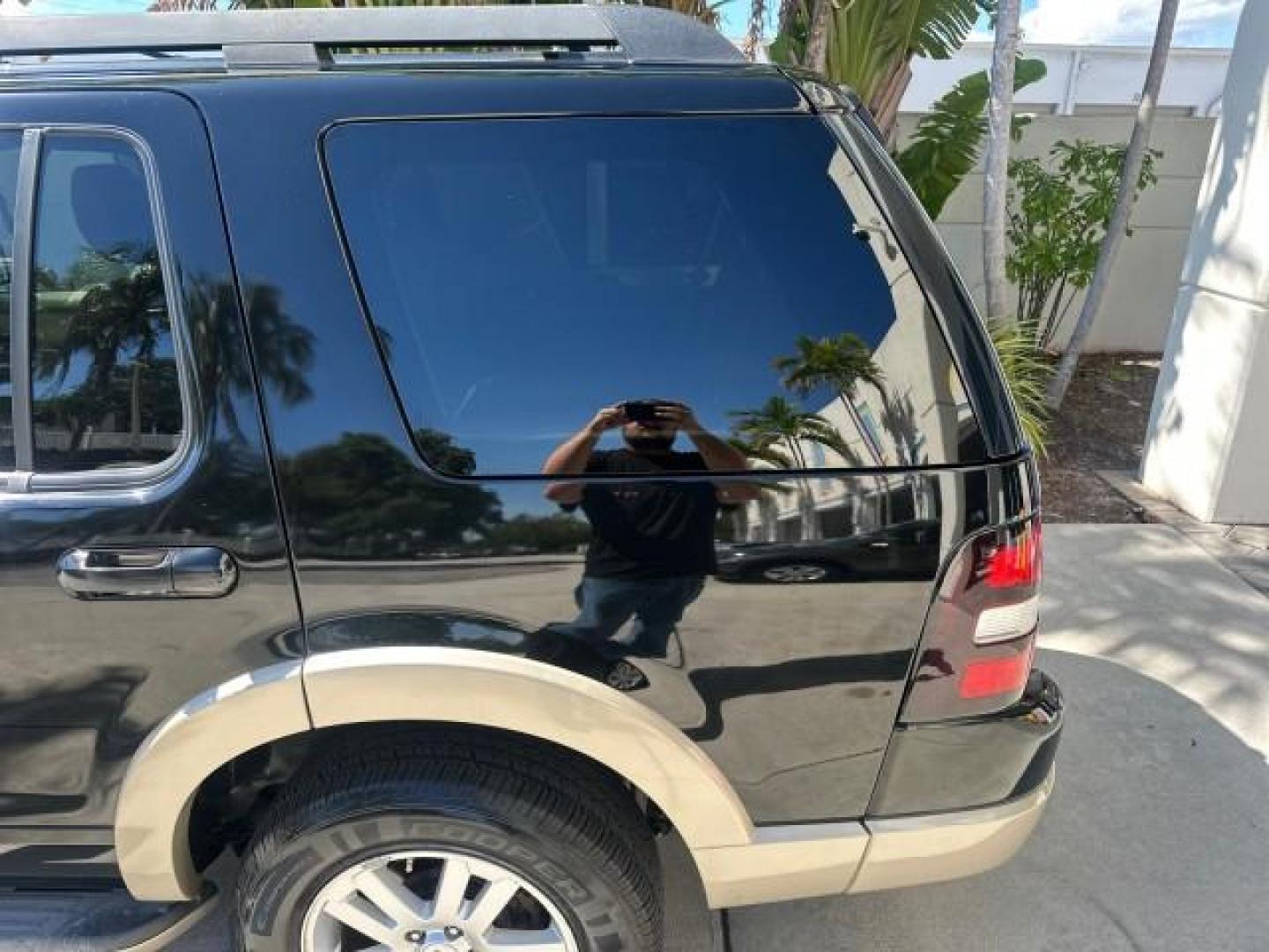2010 Black /Camel Ford Explorer Eddie Bauer LOW MILES 66,415 1 OWNER (1FMEU6EE2AU) with an 4.0L SOHC 12-Valve V6 Engine engine, Automatic transmission, located at 4701 North Dixie Hwy, Pompano Beach, FL, 33064, (954) 422-2889, 26.240938, -80.123474 - OUR WEBPAGE FLORIDACARS1.COM HAS OVER 100 PHOTOS AND FREE CARFAX LINK 2010 FORD EXPLORER EDDIE BAUER VIN: 1FMEU6EE2AUA92171 1 F M E U 6 E E 2 A U A 9 2 1 7 1 4 DOOR WAGON/SPORT UTILITY 4.0L V6 F SOHC 12V GASOLINE REAR WHEEL DRIVE Features ABS Brakes Air Conditioning Alloy Wheels AM/FM Stereo Automat - Photo#34