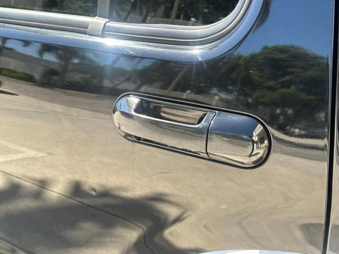 2010 Black /Camel Ford Explorer Eddie Bauer LOW MILES 66,415 1 OWNER (1FMEU6EE2AU) with an 4.0L SOHC 12-Valve V6 Engine engine, Automatic transmission, located at 4701 North Dixie Hwy, Pompano Beach, FL, 33064, (954) 422-2889, 26.240938, -80.123474 - OUR WEBPAGE FLORIDACARS1.COM HAS OVER 100 PHOTOS AND FREE CARFAX LINK 2010 FORD EXPLORER EDDIE BAUER VIN: 1FMEU6EE2AUA92171 1 F M E U 6 E E 2 A U A 9 2 1 7 1 4 DOOR WAGON/SPORT UTILITY 4.0L V6 F SOHC 12V GASOLINE REAR WHEEL DRIVE Features ABS Brakes Air Conditioning Alloy Wheels AM/FM Stereo Automat - Photo#37