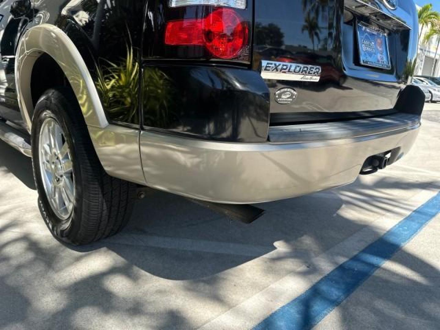 2010 Black /Camel Ford Explorer Eddie Bauer LOW MILES 66,415 1 OWNER (1FMEU6EE2AU) with an 4.0L SOHC 12-Valve V6 Engine engine, Automatic transmission, located at 4701 North Dixie Hwy, Pompano Beach, FL, 33064, (954) 422-2889, 26.240938, -80.123474 - OUR WEBPAGE FLORIDACARS1.COM HAS OVER 100 PHOTOS AND FREE CARFAX LINK 2010 FORD EXPLORER EDDIE BAUER VIN: 1FMEU6EE2AUA92171 1 F M E U 6 E E 2 A U A 9 2 1 7 1 4 DOOR WAGON/SPORT UTILITY 4.0L V6 F SOHC 12V GASOLINE REAR WHEEL DRIVE Features ABS Brakes Air Conditioning Alloy Wheels AM/FM Stereo Automat - Photo#49