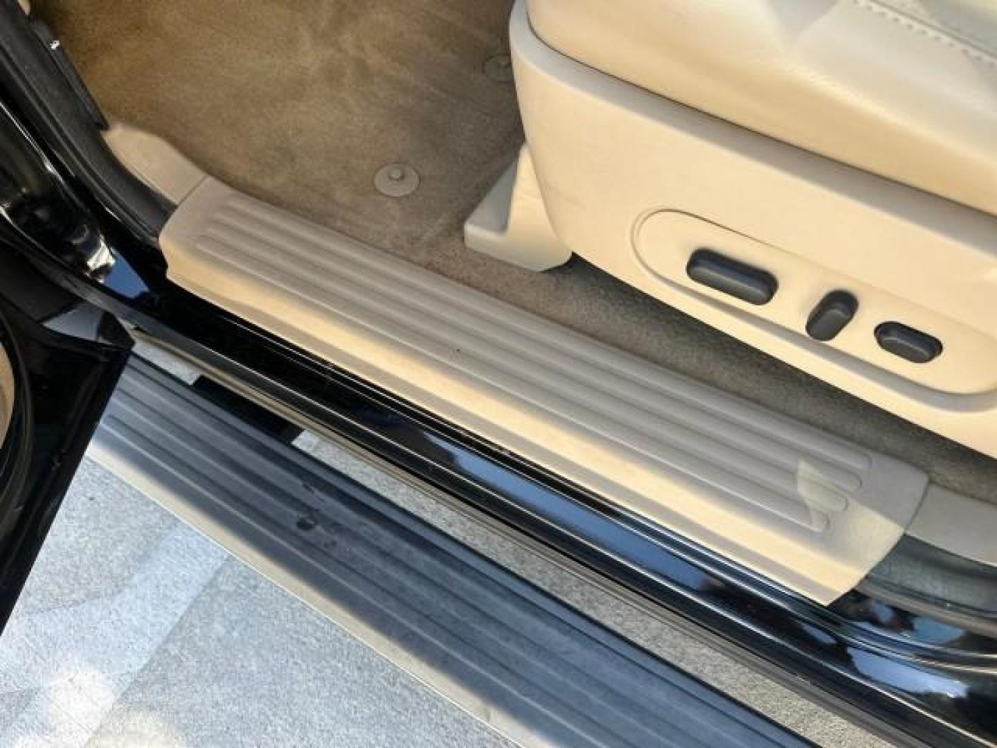 2010 Black /Camel Ford Explorer Eddie Bauer LOW MILES 66,415 1 OWNER (1FMEU6EE2AU) with an 4.0L SOHC 12-Valve V6 Engine engine, Automatic transmission, located at 4701 North Dixie Hwy, Pompano Beach, FL, 33064, (954) 422-2889, 26.240938, -80.123474 - OUR WEBPAGE FLORIDACARS1.COM HAS OVER 100 PHOTOS AND FREE CARFAX LINK 2010 FORD EXPLORER EDDIE BAUER VIN: 1FMEU6EE2AUA92171 1 F M E U 6 E E 2 A U A 9 2 1 7 1 4 DOOR WAGON/SPORT UTILITY 4.0L V6 F SOHC 12V GASOLINE REAR WHEEL DRIVE Features ABS Brakes Air Conditioning Alloy Wheels AM/FM Stereo Automat - Photo#85