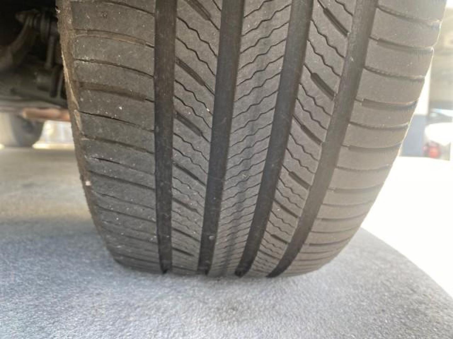 2008 Steel Silver Metallic /Graphite Gray Subaru Forester (Natl) AWD X LOW MILES 51,140 1 OWNER (JF1SG63698H) with an 2.5L SOHC SMPI 16-Valve 4-Cyl Boxer Engine engine, Automatic transmission, located at 4701 North Dixie Hwy, Pompano Beach, FL, 33064, (954) 422-2889, 26.240938, -80.123474 - OUR WEBPAGE FLORIDACARS1.COM HAS OVER 100 PHOTOS AND FREE CARFAX LINK 2008 SUBARU FORESTER 2.5 X VIN: JF1SG63698H707902 J F 1 S G 6 3 6 9 8 H 7 0 7 9 0 2 4 DOOR WAGON/SPORT UTILITY 2.5L H4 F SOHC 16V GASOLINE ALL WHEEL DRIVE Top Features 4WD/AWD Cloth Seats Basic Features ABS Brakes AM/FM Stereo Air - Photo#20