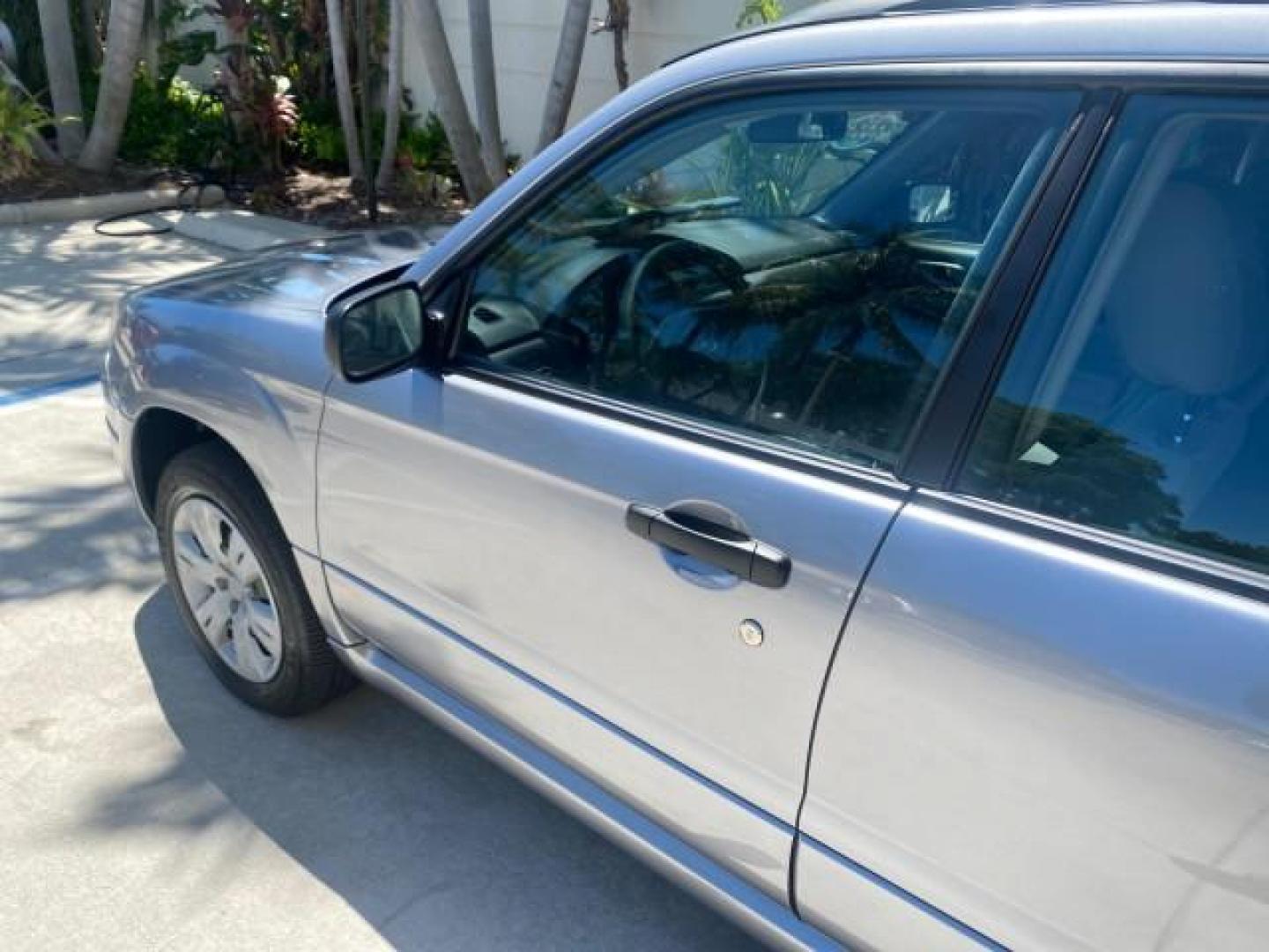 2008 Steel Silver Metallic /Graphite Gray Subaru Forester (Natl) AWD X LOW MILES 51,140 1 OWNER (JF1SG63698H) with an 2.5L SOHC SMPI 16-Valve 4-Cyl Boxer Engine engine, Automatic transmission, located at 4701 North Dixie Hwy, Pompano Beach, FL, 33064, (954) 422-2889, 26.240938, -80.123474 - OUR WEBPAGE FLORIDACARS1.COM HAS OVER 100 PHOTOS AND FREE CARFAX LINK 2008 SUBARU FORESTER 2.5 X VIN: JF1SG63698H707902 J F 1 S G 6 3 6 9 8 H 7 0 7 9 0 2 4 DOOR WAGON/SPORT UTILITY 2.5L H4 F SOHC 16V GASOLINE ALL WHEEL DRIVE Top Features 4WD/AWD Cloth Seats Basic Features ABS Brakes AM/FM Stereo Air - Photo#27