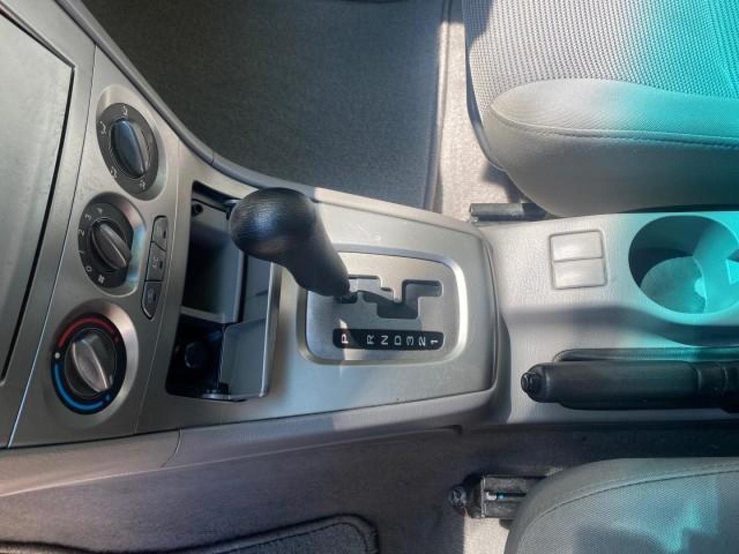 2008 Steel Silver Metallic /Graphite Gray Subaru Forester (Natl) AWD X LOW MILES 51,140 1 OWNER (JF1SG63698H) with an 2.5L SOHC SMPI 16-Valve 4-Cyl Boxer Engine engine, Automatic transmission, located at 4701 North Dixie Hwy, Pompano Beach, FL, 33064, (954) 422-2889, 26.240938, -80.123474 - OUR WEBPAGE FLORIDACARS1.COM HAS OVER 100 PHOTOS AND FREE CARFAX LINK 2008 SUBARU FORESTER 2.5 X VIN: JF1SG63698H707902 J F 1 S G 6 3 6 9 8 H 7 0 7 9 0 2 4 DOOR WAGON/SPORT UTILITY 2.5L H4 F SOHC 16V GASOLINE ALL WHEEL DRIVE Top Features 4WD/AWD Cloth Seats Basic Features ABS Brakes AM/FM Stereo Air - Photo#47