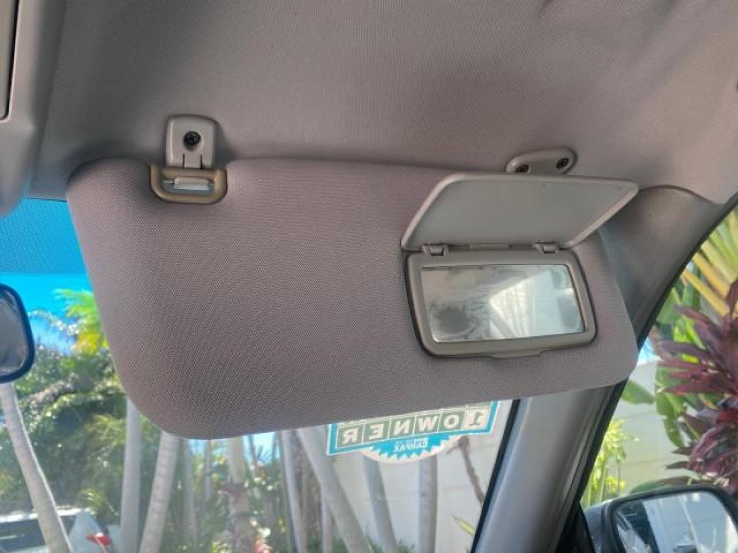 2008 Steel Silver Metallic /Graphite Gray Subaru Forester (Natl) AWD X LOW MILES 51,140 1 OWNER (JF1SG63698H) with an 2.5L SOHC SMPI 16-Valve 4-Cyl Boxer Engine engine, Automatic transmission, located at 4701 North Dixie Hwy, Pompano Beach, FL, 33064, (954) 422-2889, 26.240938, -80.123474 - OUR WEBPAGE FLORIDACARS1.COM HAS OVER 100 PHOTOS AND FREE CARFAX LINK 2008 SUBARU FORESTER 2.5 X VIN: JF1SG63698H707902 J F 1 S G 6 3 6 9 8 H 7 0 7 9 0 2 4 DOOR WAGON/SPORT UTILITY 2.5L H4 F SOHC 16V GASOLINE ALL WHEEL DRIVE Top Features 4WD/AWD Cloth Seats Basic Features ABS Brakes AM/FM Stereo Air - Photo#57