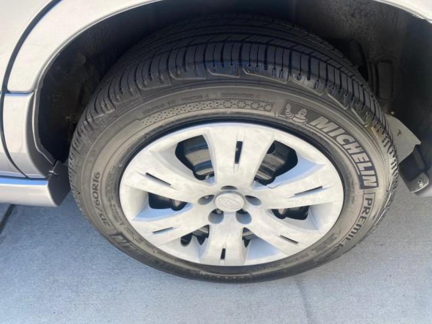 2008 Steel Silver Metallic /Graphite Gray Subaru Forester (Natl) AWD X LOW MILES 51,140 1 OWNER (JF1SG63698H) with an 2.5L SOHC SMPI 16-Valve 4-Cyl Boxer Engine engine, Automatic transmission, located at 4701 North Dixie Hwy, Pompano Beach, FL, 33064, (954) 422-2889, 26.240938, -80.123474 - OUR WEBPAGE FLORIDACARS1.COM HAS OVER 100 PHOTOS AND FREE CARFAX LINK 2008 SUBARU FORESTER 2.5 X VIN: JF1SG63698H707902 J F 1 S G 6 3 6 9 8 H 7 0 7 9 0 2 4 DOOR WAGON/SPORT UTILITY 2.5L H4 F SOHC 16V GASOLINE ALL WHEEL DRIVE Top Features 4WD/AWD Cloth Seats Basic Features ABS Brakes AM/FM Stereo Air - Photo#70