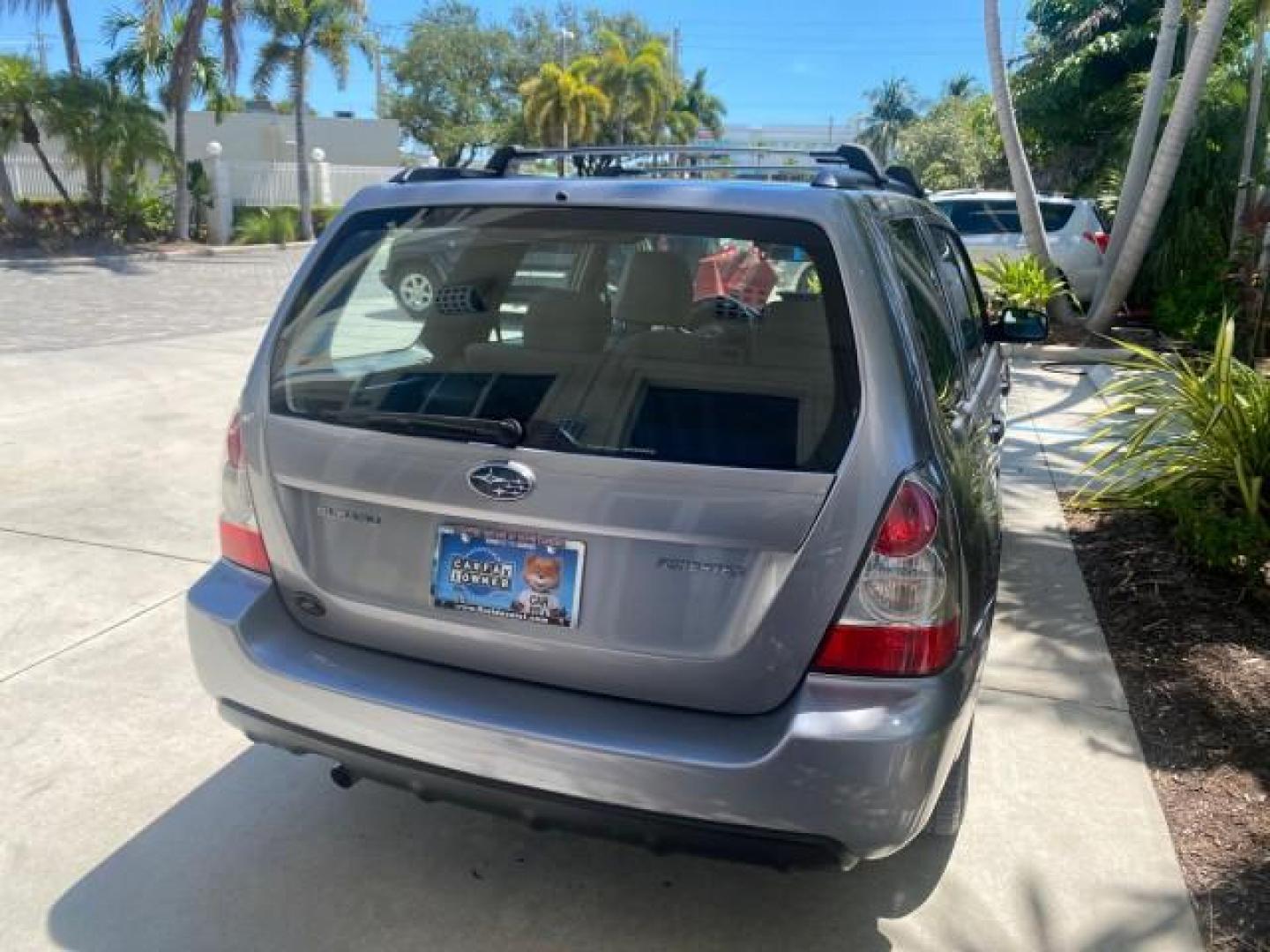 2008 Steel Silver Metallic /Graphite Gray Subaru Forester (Natl) AWD X LOW MILES 51,140 1 OWNER (JF1SG63698H) with an 2.5L SOHC SMPI 16-Valve 4-Cyl Boxer Engine engine, Automatic transmission, located at 4701 North Dixie Hwy, Pompano Beach, FL, 33064, (954) 422-2889, 26.240938, -80.123474 - OUR WEBPAGE FLORIDACARS1.COM HAS OVER 100 PHOTOS AND FREE CARFAX LINK 2008 SUBARU FORESTER 2.5 X VIN: JF1SG63698H707902 J F 1 S G 6 3 6 9 8 H 7 0 7 9 0 2 4 DOOR WAGON/SPORT UTILITY 2.5L H4 F SOHC 16V GASOLINE ALL WHEEL DRIVE Top Features 4WD/AWD Cloth Seats Basic Features ABS Brakes AM/FM Stereo Air - Photo#74
