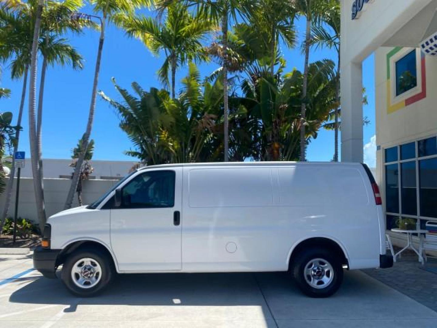 2004 Summit White /Medium Dark Pewter GMC Savana Cargo Van 1 OWNER FL (1GTFG15X141) with an 4.3L Vortec 4300 V6 MFI Engine engine, Automatic transmission, located at 4701 North Dixie Hwy, Pompano Beach, FL, 33064, (954) 422-2889, 26.240938, -80.123474 - OUR WEBPAGE FLORIDACARS1.COM HAS OVER 100 PHOTOS AND FREE CARFAX LINK 2004 GMC SAVANA 1500 THIS VAN IS LIKE NEW! VIN: 1GTFG15X141181482 1 G T F G 1 5 X 1 4 1 1 8 1 4 8 2 VAN 4.3L V6 F GASOLINE REAR WHEEL DRIVE Top Features Conversion Van Vinyl Seats Basic Features ABS Brakes AM/FM Stereo Air Conditi - Photo#4