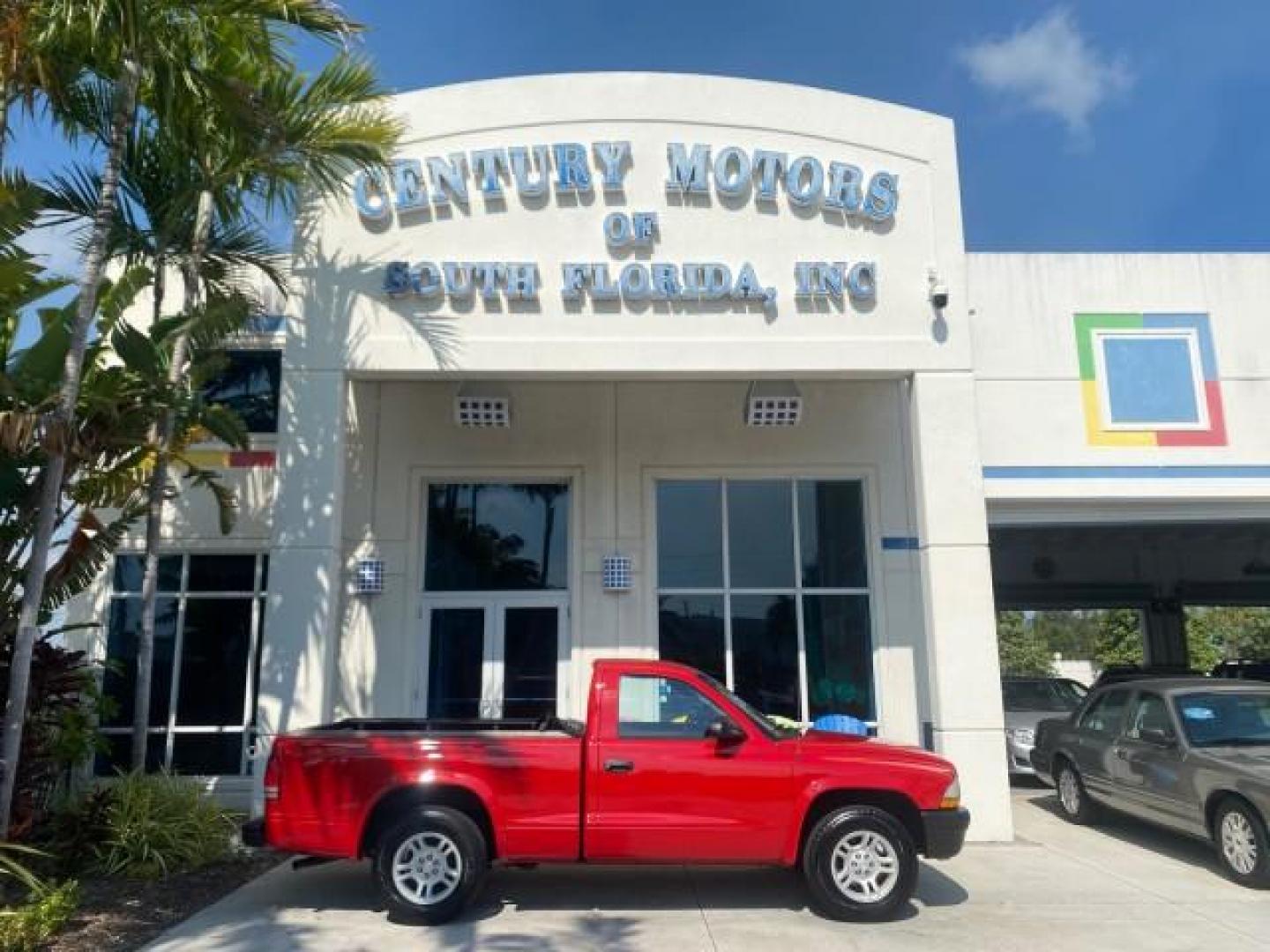 2004 Flame Red /Dark Slate Gray Dodge Dakota AC LOW MILES 25,008 (1D7FL16K04S) with an 3.7L SMPI V6 Magnum Engine engine, Automatic transmission, located at 4701 North Dixie Hwy, Pompano Beach, FL, 33064, (954) 422-2889, 26.240938, -80.123474 - OUR WEBPAGE FLORIDACARS1.COM HAS OVER 100 PHOTOS AND FREE CARFAX LINK 2004 DODGE DAKOTA VIN: 1D7FL16K04S664041 1 D 7 F L 1 6 K 0 4 S 6 6 4 0 4 1 PICKUP 3.7L V6 F GASOLINE REAR WHEEL DRIVE Top Features Alloy Wheels Bed Liner Cloth Seats Basic Features ABS Brakes AM/FM Stereo Air Conditioning Automati - Photo#0