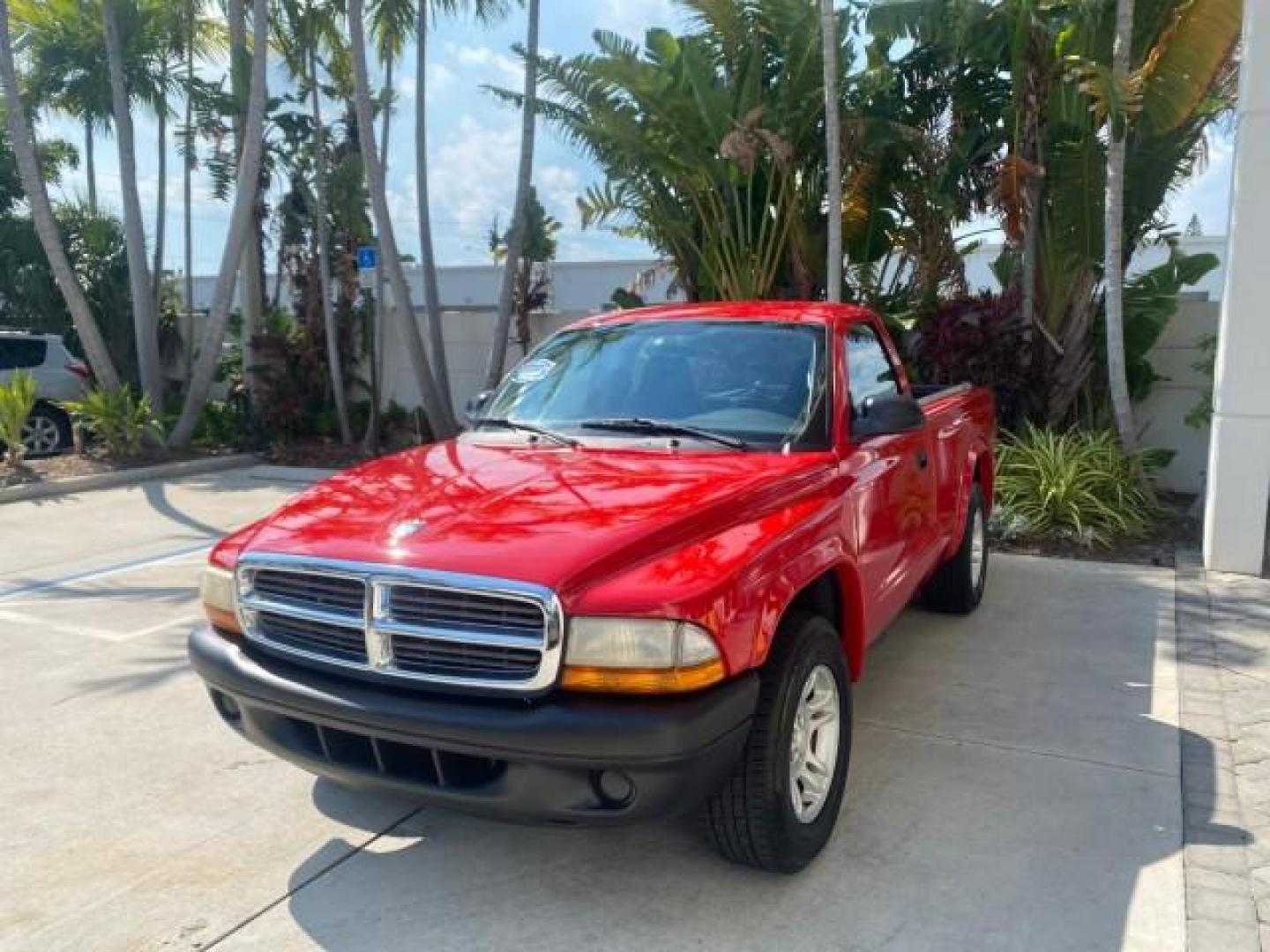 2004 Flame Red /Dark Slate Gray Dodge Dakota AC LOW MILES 25,008 (1D7FL16K04S) with an 3.7L SMPI V6 Magnum Engine engine, Automatic transmission, located at 4701 North Dixie Hwy, Pompano Beach, FL, 33064, (954) 422-2889, 26.240938, -80.123474 - OUR WEBPAGE FLORIDACARS1.COM HAS OVER 100 PHOTOS AND FREE CARFAX LINK 2004 DODGE DAKOTA VIN: 1D7FL16K04S664041 1 D 7 F L 1 6 K 0 4 S 6 6 4 0 4 1 PICKUP 3.7L V6 F GASOLINE REAR WHEEL DRIVE Top Features Alloy Wheels Bed Liner Cloth Seats Basic Features ABS Brakes AM/FM Stereo Air Conditioning Automati - Photo#3