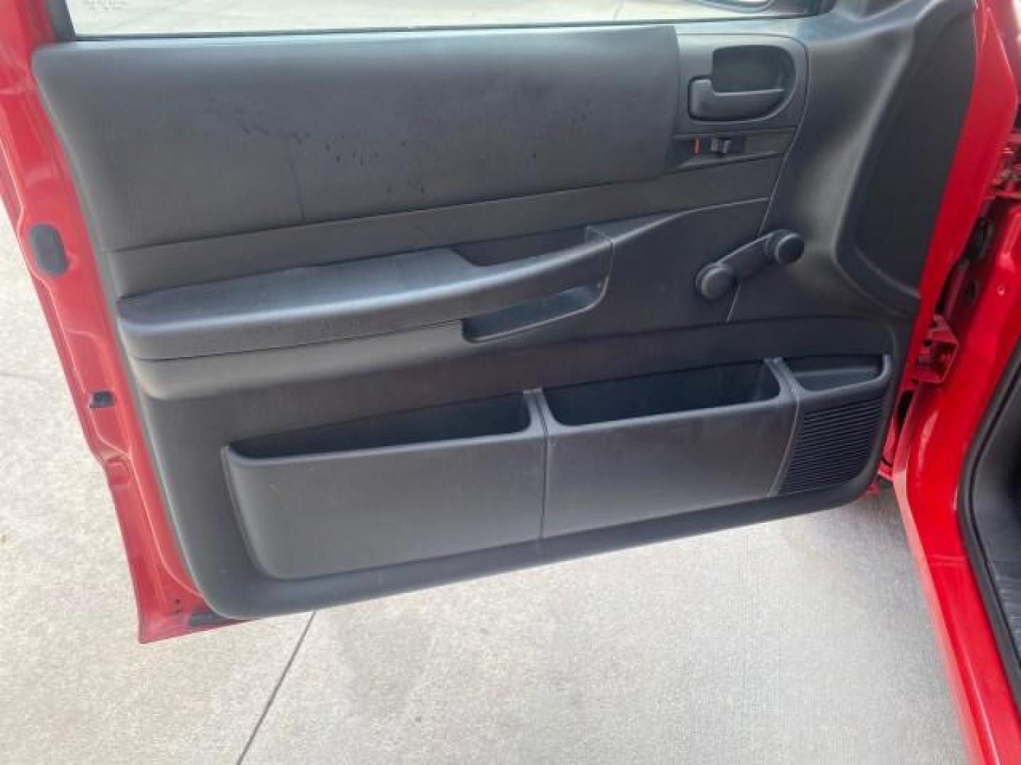 2004 Flame Red /Dark Slate Gray Dodge Dakota AC LOW MILES 25,008 (1D7FL16K04S) with an 3.7L SMPI V6 Magnum Engine engine, Automatic transmission, located at 4701 North Dixie Hwy, Pompano Beach, FL, 33064, (954) 422-2889, 26.240938, -80.123474 - OUR WEBPAGE FLORIDACARS1.COM HAS OVER 100 PHOTOS AND FREE CARFAX LINK 2004 DODGE DAKOTA VIN: 1D7FL16K04S664041 1 D 7 F L 1 6 K 0 4 S 6 6 4 0 4 1 PICKUP 3.7L V6 F GASOLINE REAR WHEEL DRIVE Top Features Alloy Wheels Bed Liner Cloth Seats Basic Features ABS Brakes AM/FM Stereo Air Conditioning Automati - Photo#31