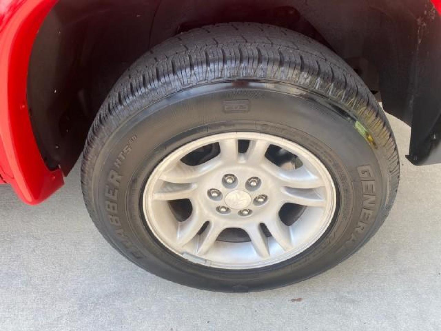 2004 Flame Red /Dark Slate Gray Dodge Dakota AC LOW MILES 25,008 (1D7FL16K04S) with an 3.7L SMPI V6 Magnum Engine engine, Automatic transmission, located at 4701 North Dixie Hwy, Pompano Beach, FL, 33064, (954) 422-2889, 26.240938, -80.123474 - OUR WEBPAGE FLORIDACARS1.COM HAS OVER 100 PHOTOS AND FREE CARFAX LINK 2004 DODGE DAKOTA VIN: 1D7FL16K04S664041 1 D 7 F L 1 6 K 0 4 S 6 6 4 0 4 1 PICKUP 3.7L V6 F GASOLINE REAR WHEEL DRIVE Top Features Alloy Wheels Bed Liner Cloth Seats Basic Features ABS Brakes AM/FM Stereo Air Conditioning Automati - Photo#84