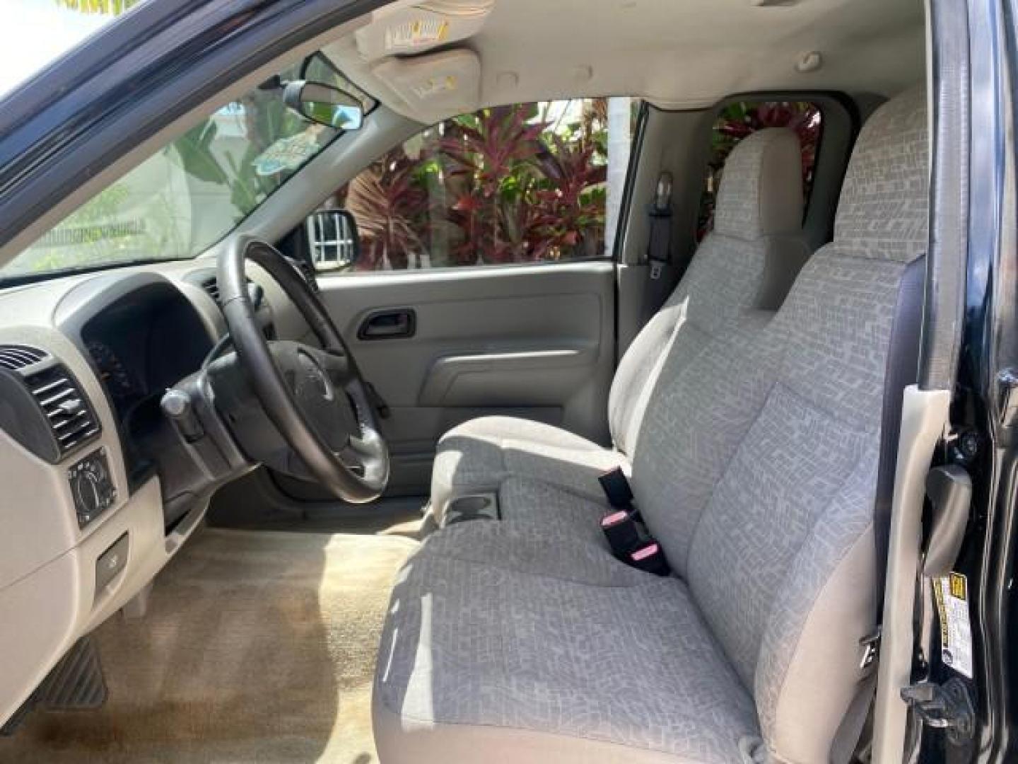 2005 Black /Medium Dark Pewter Chevrolet Colorado Fleet Z85 LOW MILES 51,256 1 OWNER (1GCCS198158) with an 2.8L DOHC 4-Cyl MFI Engine engine, Automatic transmission, located at 4701 North Dixie Hwy, Pompano Beach, FL, 33064, (954) 422-2889, 26.240938, -80.123474 - OUR WEBPAGE FLORIDACARS1.COM HAS OVER 100 PHOTOS AND FREE CARFAX LINK 2005 CHEVROLET COLORADO Z85 VIN: 1GCCS198158291462 1 G C C S 1 9 8 1 5 8 2 9 1 4 6 2 4 DOOR EXTENDED CAB PICKUP 2.8L I4 F GASOLINE REAR WHEEL DRIVE Features ABS Brakes Air Conditioning Alloy Wheels AM/FM Stereo Automatic Transmiss - Photo#32