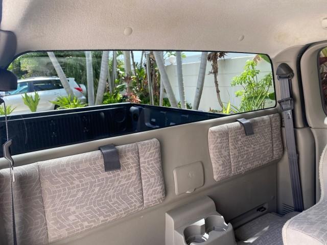 2005 Black /Medium Dark Pewter Chevrolet Colorado Z85 LOW MILES 51,260 1 OWNER (1GCCS198158) with an 2.8L DOHC 4-Cyl MFI Engine engine, Automatic transmission, located at 4701 North Dixie Hwy, Pompano Beach, FL, 33064, (954) 422-2889, 26.240938, -80.123474 - OUR WEBPAGE FLORIDACARS1.COM HAS OVER 100 PHOTOS AND FREE CARFAX LINK 2005 CHEVROLET COLORADO Z85 VIN: 1GCCS198158291462 1 G C C S 1 9 8 1 5 8 2 9 1 4 6 2 4 DOOR EXTENDED CAB PICKUP 2.8L I4 F GASOLINE REAR WHEEL DRIVE Features ABS Brakes Air Conditioning Alloy Wheels AM/FM Stereo Automatic Transmiss - Photo#91