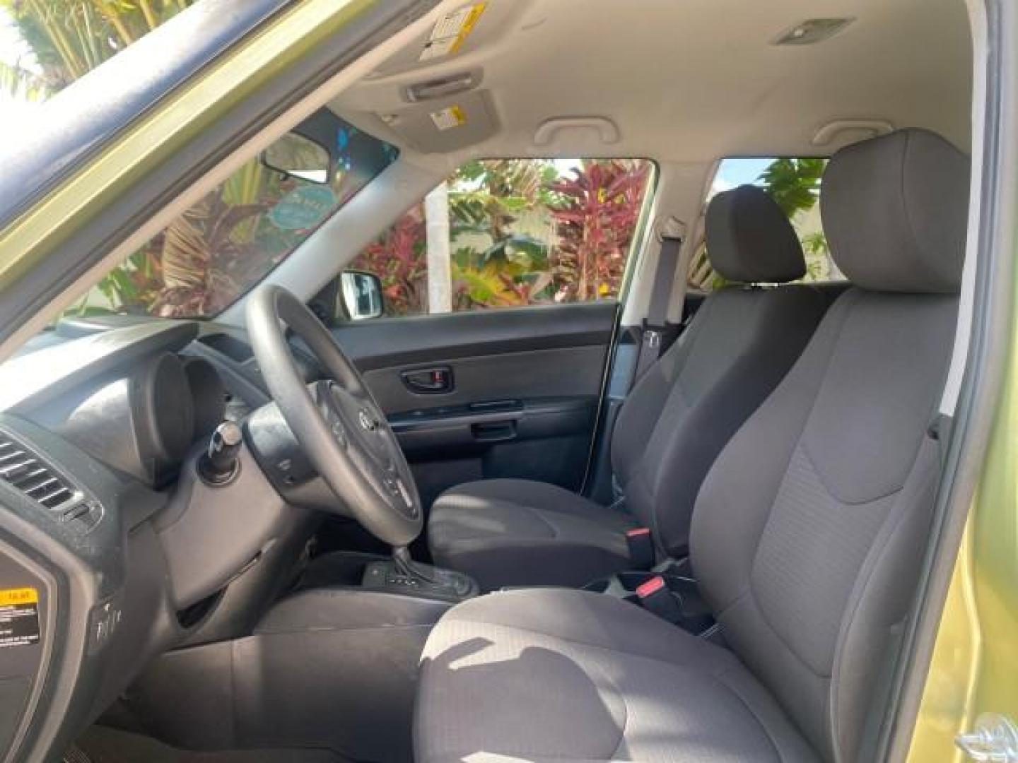 2013 Alien Pearl Metallic /Black seat trim Kia Soul LOW MILES 47,876 (KNDJT2A52D7) with an 1.6L DOHC GDI Dual-CVVT 16-Valve I4 Engine engine, Automatic transmission, located at 4701 North Dixie Hwy, Pompano Beach, FL, 33064, (954) 422-2889, 26.240938, -80.123474 - OUR WEBPAGE FLORIDACARS1.COM HAS OVER 100 PHOTOS AND FREE CARFAX LINK 2013 KIA SOUL VIN: KNDJT2A52D7532347 K N D J T 2 A 5 2 D 7 5 3 2 3 4 7 4 DOOR WAGON/SPORT UTILITY 1.6L I4 F DOHC 16V GASOLINE FRONT WHEEL DRIVE Features ABS Brakes Air Conditioning AM/FM Stereo Automatic Transmission Auxiliary Aud - Photo#32