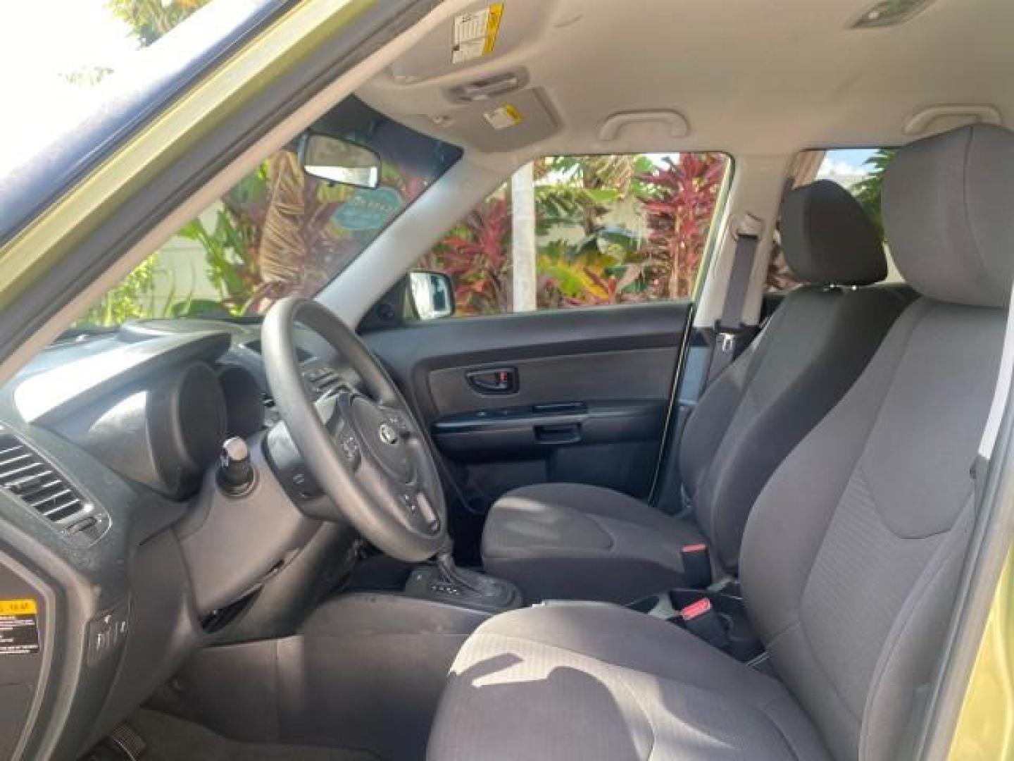 2013 Alien Pearl Metallic /Black seat trim Kia Soul LOW MILES 47,876 (KNDJT2A52D7) with an 1.6L DOHC GDI Dual-CVVT 16-Valve I4 Engine engine, Automatic transmission, located at 4701 North Dixie Hwy, Pompano Beach, FL, 33064, (954) 422-2889, 26.240938, -80.123474 - OUR WEBPAGE FLORIDACARS1.COM HAS OVER 100 PHOTOS AND FREE CARFAX LINK 2013 KIA SOUL VIN: KNDJT2A52D7532347 K N D J T 2 A 5 2 D 7 5 3 2 3 4 7 4 DOOR WAGON/SPORT UTILITY 1.6L I4 F DOHC 16V GASOLINE FRONT WHEEL DRIVE Features ABS Brakes Air Conditioning AM/FM Stereo Automatic Transmission Auxiliary Aud - Photo#33