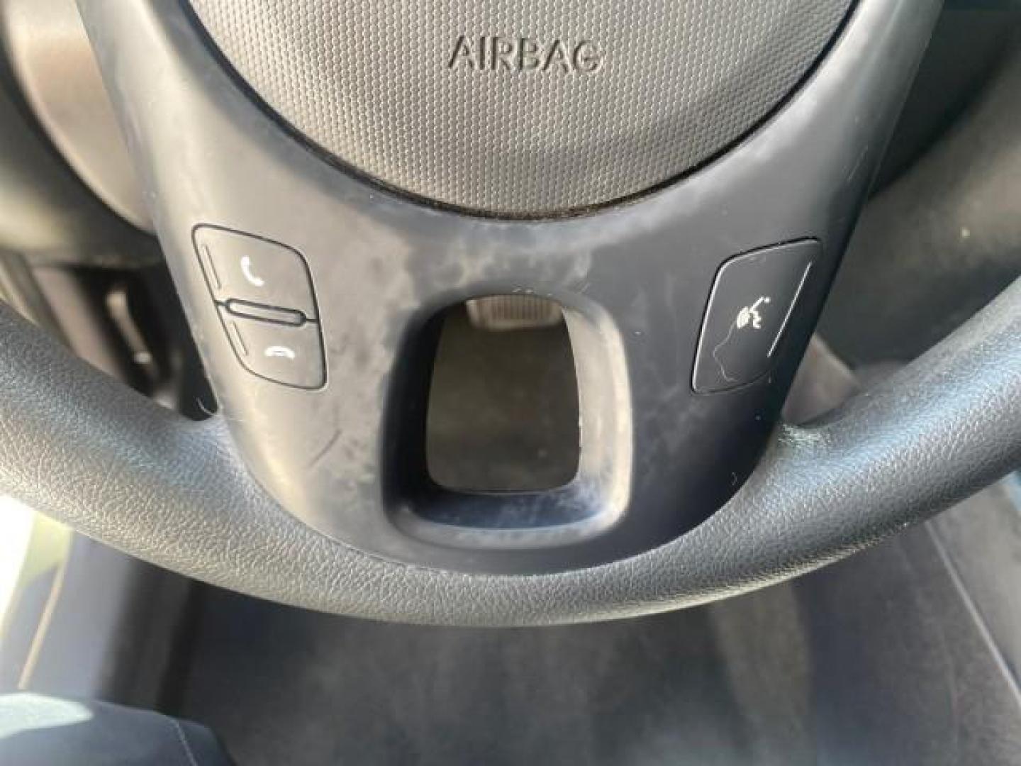 2013 Alien Pearl Metallic /Black seat trim Kia Soul LOW MILES 47,876 (KNDJT2A52D7) with an 1.6L DOHC GDI Dual-CVVT 16-Valve I4 Engine engine, Automatic transmission, located at 4701 North Dixie Hwy, Pompano Beach, FL, 33064, (954) 422-2889, 26.240938, -80.123474 - OUR WEBPAGE FLORIDACARS1.COM HAS OVER 100 PHOTOS AND FREE CARFAX LINK 2013 KIA SOUL VIN: KNDJT2A52D7532347 K N D J T 2 A 5 2 D 7 5 3 2 3 4 7 4 DOOR WAGON/SPORT UTILITY 1.6L I4 F DOHC 16V GASOLINE FRONT WHEEL DRIVE Features ABS Brakes Air Conditioning AM/FM Stereo Automatic Transmission Auxiliary Aud - Photo#40