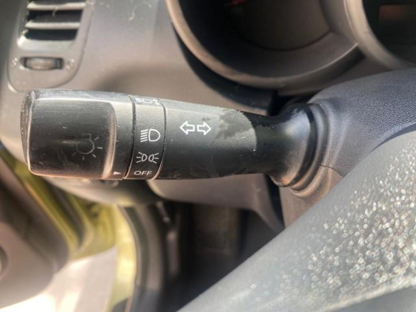 2013 Alien Pearl Metallic /Black seat trim Kia Soul LOW MILES 47,876 (KNDJT2A52D7) with an 1.6L DOHC GDI Dual-CVVT 16-Valve I4 Engine engine, Automatic transmission, located at 4701 North Dixie Hwy, Pompano Beach, FL, 33064, (954) 422-2889, 26.240938, -80.123474 - OUR WEBPAGE FLORIDACARS1.COM HAS OVER 100 PHOTOS AND FREE CARFAX LINK 2013 KIA SOUL VIN: KNDJT2A52D7532347 K N D J T 2 A 5 2 D 7 5 3 2 3 4 7 4 DOOR WAGON/SPORT UTILITY 1.6L I4 F DOHC 16V GASOLINE FRONT WHEEL DRIVE Features ABS Brakes Air Conditioning AM/FM Stereo Automatic Transmission Auxiliary Aud - Photo#41