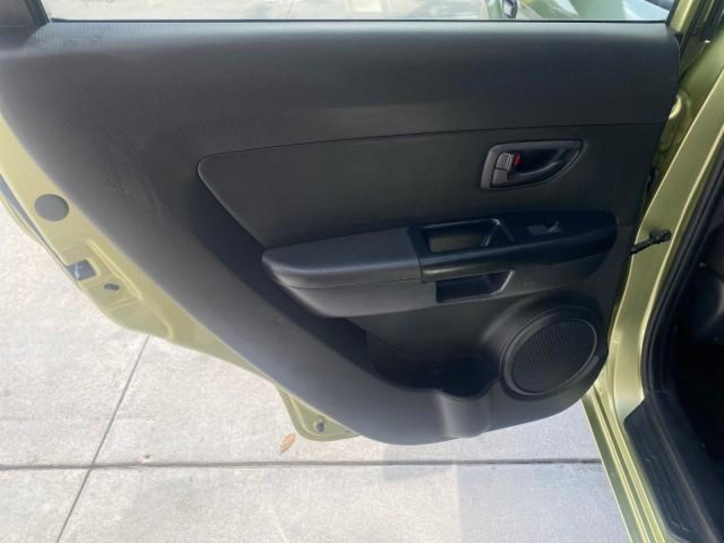 2013 Alien Pearl Metallic /Black seat trim Kia Soul LOW MILES 47,876 (KNDJT2A52D7) with an 1.6L DOHC GDI Dual-CVVT 16-Valve I4 Engine engine, Automatic transmission, located at 4701 North Dixie Hwy, Pompano Beach, FL, 33064, (954) 422-2889, 26.240938, -80.123474 - OUR WEBPAGE FLORIDACARS1.COM HAS OVER 100 PHOTOS AND FREE CARFAX LINK 2013 KIA SOUL VIN: KNDJT2A52D7532347 K N D J T 2 A 5 2 D 7 5 3 2 3 4 7 4 DOOR WAGON/SPORT UTILITY 1.6L I4 F DOHC 16V GASOLINE FRONT WHEEL DRIVE Features ABS Brakes Air Conditioning AM/FM Stereo Automatic Transmission Auxiliary Aud - Photo#62