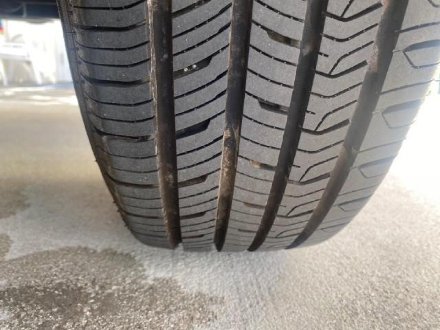 2010 Torch Red /Medium Dark Flint Ford Ranger XL LOW MILES 45,669 4 CYL 5 SPD (1FTKR1AD2AP) with an 2.3L DOHC 16-Valve I4 Engine engine, Manual transmission, located at 4701 North Dixie Hwy, Pompano Beach, FL, 33064, (954) 422-2889, 26.240938, -80.123474 - OUR WEBPAGE FLORIDACARS1.COM HAS OVER 100 PHOTOS AND FREE CARFAX LINK 2010 FORD RANGER XL VIN: 1FTKR1AD2APA10334 1 F T K R 1 A D 2 A P A 1 0 3 3 4 PICKUP 2.3L I4 F DOHC 16V GASOLINE REAR WHEEL DRIVE Features ABS Brakes Air Conditioning AM/FM Stereo Manual Transmission Side Airbags Tow Hitch Traction - Photo#69