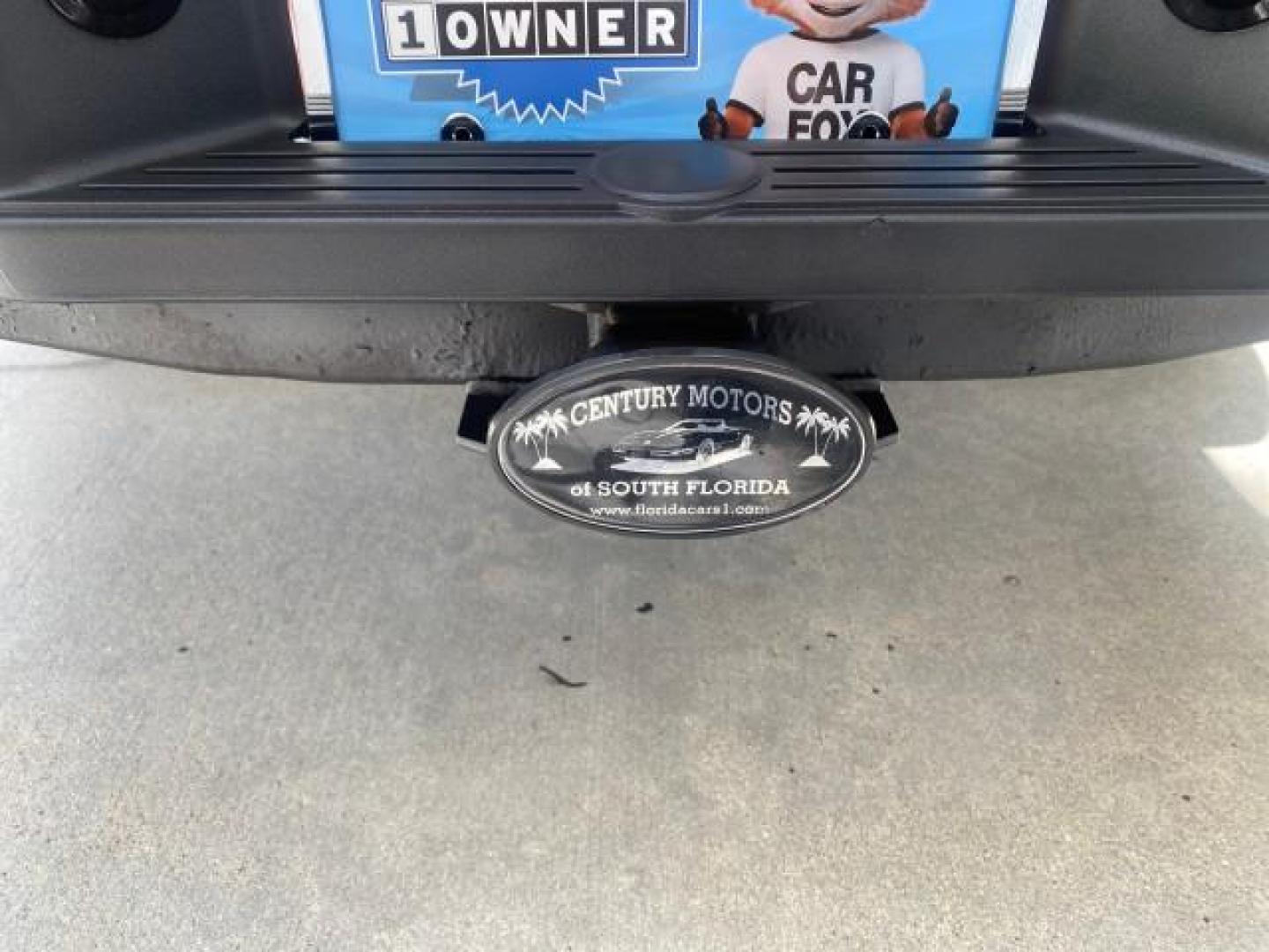 2010 Torch Red /Medium Dark Flint Ford Ranger XL LOW MILES 45,669 4 CYL 5 SPD (1FTKR1AD2AP) with an 2.3L DOHC 16-Valve I4 Engine engine, Manual transmission, located at 4701 North Dixie Hwy, Pompano Beach, FL, 33064, (954) 422-2889, 26.240938, -80.123474 - OUR WEBPAGE FLORIDACARS1.COM HAS OVER 100 PHOTOS AND FREE CARFAX LINK 2010 FORD RANGER XL VIN: 1FTKR1AD2APA10334 1 F T K R 1 A D 2 A P A 1 0 3 3 4 PICKUP 2.3L I4 F DOHC 16V GASOLINE REAR WHEEL DRIVE Features ABS Brakes Air Conditioning AM/FM Stereo Manual Transmission Side Airbags Tow Hitch Traction - Photo#78