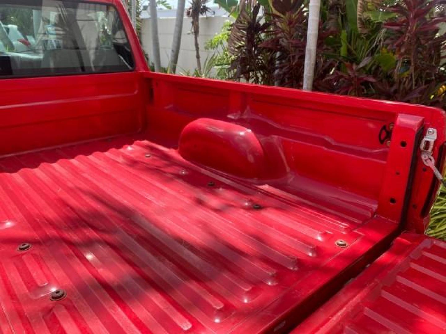 2010 Torch Red /Medium Dark Flint Ford Ranger XL LOW MILES 45,669 4 CYL 5 SPD (1FTKR1AD2AP) with an 2.3L DOHC 16-Valve I4 Engine engine, Manual transmission, located at 4701 North Dixie Hwy, Pompano Beach, FL, 33064, (954) 422-2889, 26.240938, -80.123474 - OUR WEBPAGE FLORIDACARS1.COM HAS OVER 100 PHOTOS AND FREE CARFAX LINK 2010 FORD RANGER XL VIN: 1FTKR1AD2APA10334 1 F T K R 1 A D 2 A P A 1 0 3 3 4 PICKUP 2.3L I4 F DOHC 16V GASOLINE REAR WHEEL DRIVE Features ABS Brakes Air Conditioning AM/FM Stereo Manual Transmission Side Airbags Tow Hitch Traction - Photo#85