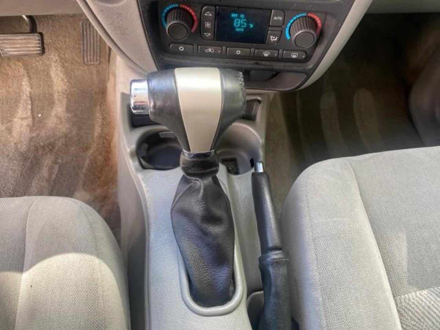 2005 Black /Light Gray Chevrolet TrailBlazer LT LOW MILES 30,654 (1GNDS13S752) with an 4.2L Vortec 4200 SFI I6 Engine engine, Automatic transmission, located at 4701 North Dixie Hwy, Pompano Beach, FL, 33064, (954) 422-2889, 26.240938, -80.123474 - OUR WEBPAGE FLORIDACARS1.COM HAS OVER 100 PHOTOS AND FREE CARFAX LINK 2005 CHEVROLET TRAILBLAZER LS VIN: 1GNDS13S752214856 4 DOOR WAGON/SPORT UTILITY 4.2L I6 F GASOLINE REAR WHEEL DRIVE Highlighted Features Alloy Wheels Automatic Climate Control Connected Car Cruise Control Dual-Zone Climate Control - Photo#47