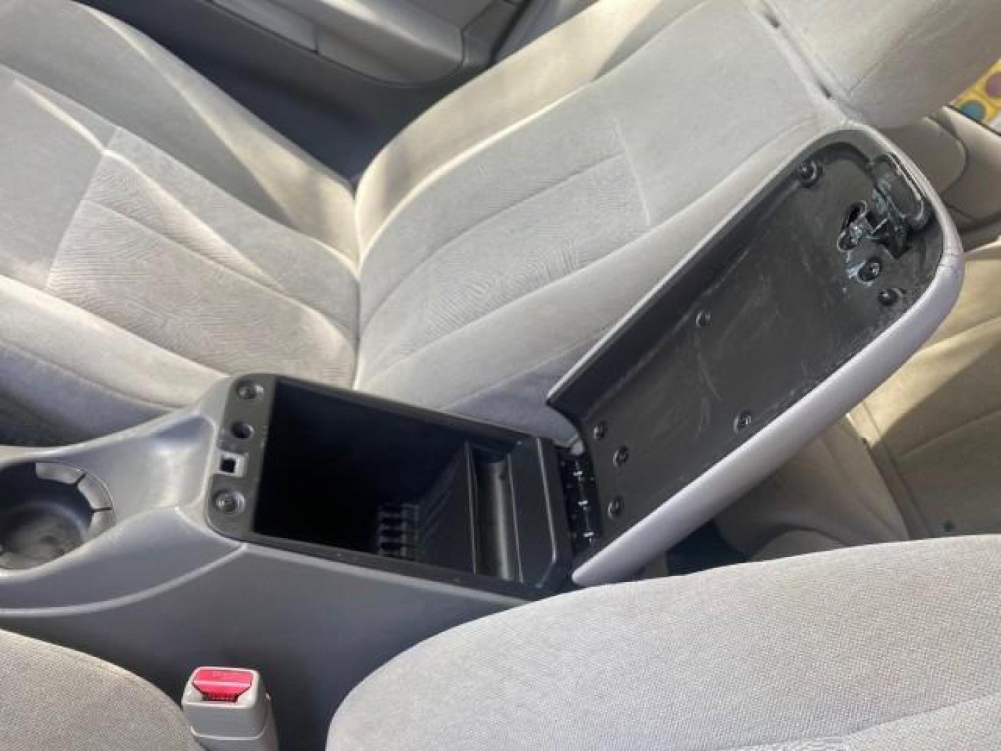 2005 Black /Light Gray Chevrolet TrailBlazer LT LOW MILES 30,654 (1GNDS13S752) with an 4.2L Vortec 4200 SFI I6 Engine engine, Automatic transmission, located at 4701 North Dixie Hwy, Pompano Beach, FL, 33064, (954) 422-2889, 26.240938, -80.123474 - OUR WEBPAGE FLORIDACARS1.COM HAS OVER 100 PHOTOS AND FREE CARFAX LINK 2005 CHEVROLET TRAILBLAZER LS VIN: 1GNDS13S752214856 4 DOOR WAGON/SPORT UTILITY 4.2L I6 F GASOLINE REAR WHEEL DRIVE Highlighted Features Alloy Wheels Automatic Climate Control Connected Car Cruise Control Dual-Zone Climate Control - Photo#50