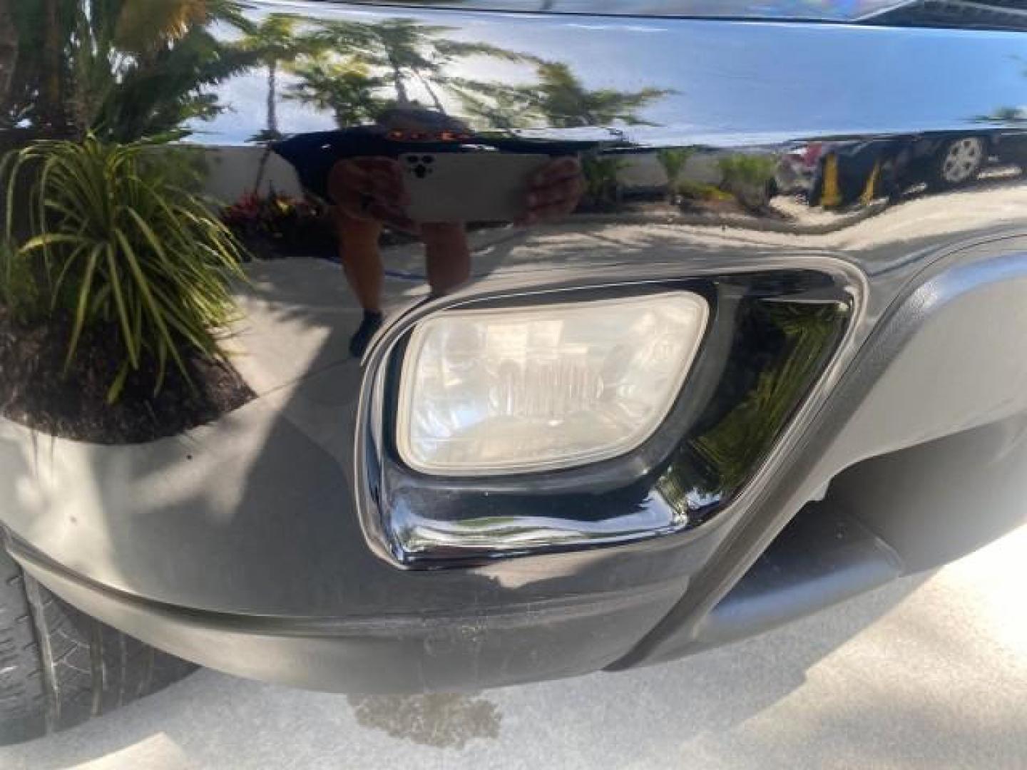 2005 Black /Light Gray Chevrolet TrailBlazer LT LOW MILES 30,654 (1GNDS13S752) with an 4.2L Vortec 4200 SFI I6 Engine engine, Automatic transmission, located at 4701 North Dixie Hwy, Pompano Beach, FL, 33064, (954) 422-2889, 26.240938, -80.123474 - OUR WEBPAGE FLORIDACARS1.COM HAS OVER 100 PHOTOS AND FREE CARFAX LINK 2005 CHEVROLET TRAILBLAZER LS VIN: 1GNDS13S752214856 4 DOOR WAGON/SPORT UTILITY 4.2L I6 F GASOLINE REAR WHEEL DRIVE Highlighted Features Alloy Wheels Automatic Climate Control Connected Car Cruise Control Dual-Zone Climate Control - Photo#87