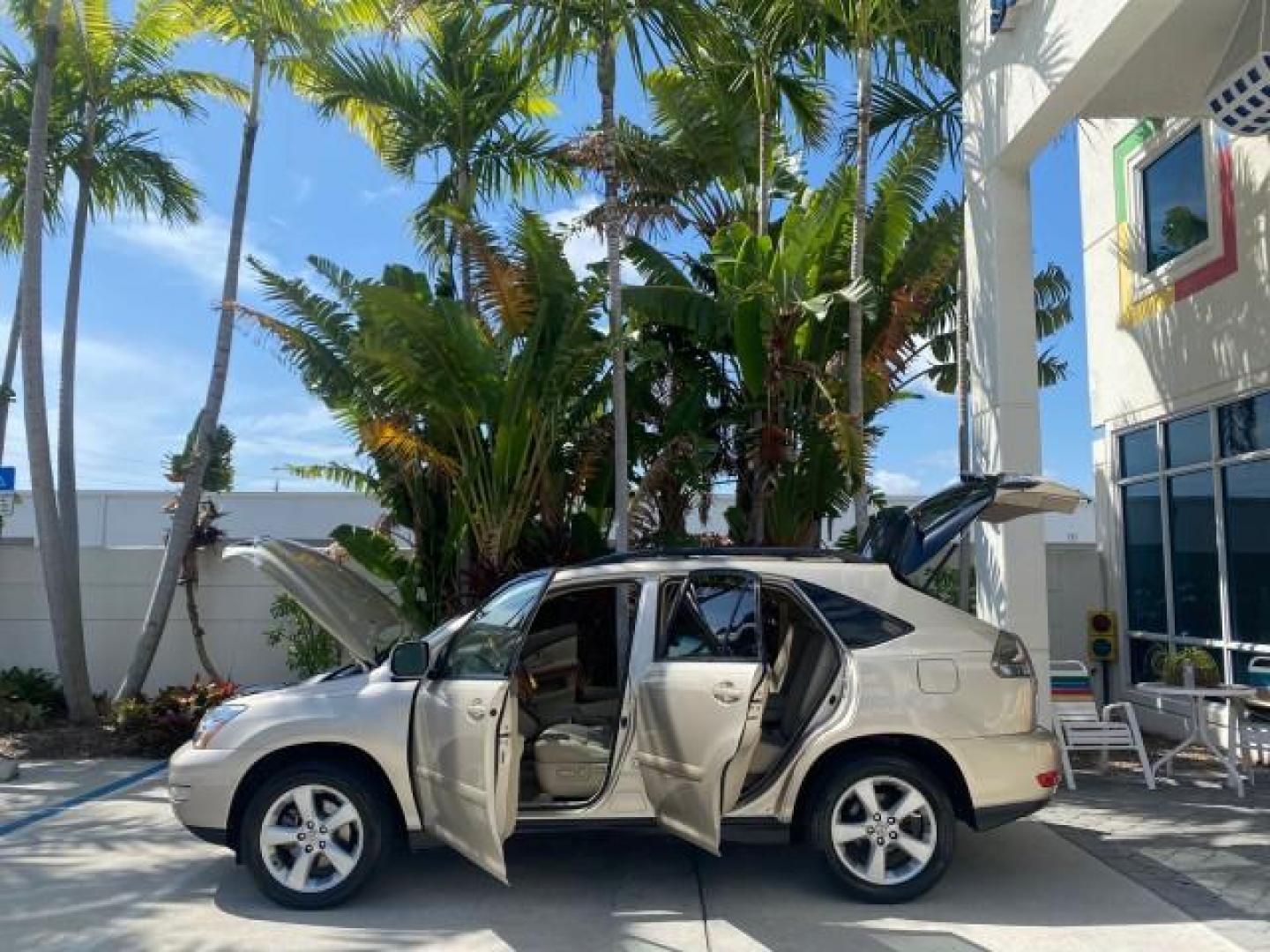 2004 Savannah Metallic /Ivory Lexus RX 330 LOW MILES 69,822 1 FL 2WD (JTJGA31U040) with an 3.3L DOHC MPI 24-Valve V6 Engine engine, Automatic transmission, located at 4701 North Dixie Hwy, Pompano Beach, FL, 33064, (954) 422-2889, 26.240938, -80.123474 - OUR WEBPAGE FLORIDACARS1.COM HAS OVER 100 PHOTOS AND FREE CARFAX LINK 2004 LEXUS RX 330 VIN: JTJGA31U040004194 J T J G A 3 1 U 0 4 0 0 0 4 1 9 4 4 DOOR WAGON/SPORT UTILITY 3.3L V6 F 24V GASOLINE FRONT WHEEL DRIVE Features ABS Brakes Air Conditioning Alloy Wheels AM/FM Stereo Automatic Transmission C - Photo#8