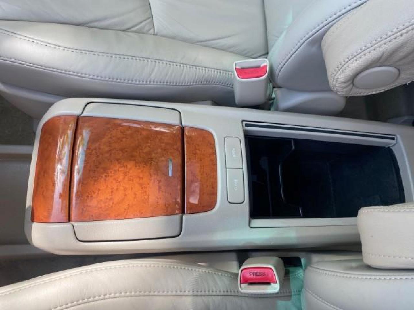 2004 Savannah Metallic /Ivory Lexus RX 330 LOW MILES 69,822 1 FL 2WD (JTJGA31U040) with an 3.3L DOHC MPI 24-Valve V6 Engine engine, Automatic transmission, located at 4701 North Dixie Hwy, Pompano Beach, FL, 33064, (954) 422-2889, 26.240938, -80.123474 - OUR WEBPAGE FLORIDACARS1.COM HAS OVER 100 PHOTOS AND FREE CARFAX LINK 2004 LEXUS RX 330 VIN: JTJGA31U040004194 J T J G A 3 1 U 0 4 0 0 0 4 1 9 4 4 DOOR WAGON/SPORT UTILITY 3.3L V6 F 24V GASOLINE FRONT WHEEL DRIVE Features ABS Brakes Air Conditioning Alloy Wheels AM/FM Stereo Automatic Transmission C - Photo#50