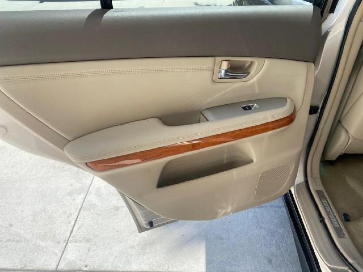 2004 Savannah Metallic /Ivory Lexus RX 330 LOW MILES 69,822 1 FL 2WD (JTJGA31U040) with an 3.3L DOHC MPI 24-Valve V6 Engine engine, Automatic transmission, located at 4701 North Dixie Hwy, Pompano Beach, FL, 33064, (954) 422-2889, 26.240938, -80.123474 - OUR WEBPAGE FLORIDACARS1.COM HAS OVER 100 PHOTOS AND FREE CARFAX LINK 2004 LEXUS RX 330 VIN: JTJGA31U040004194 J T J G A 3 1 U 0 4 0 0 0 4 1 9 4 4 DOOR WAGON/SPORT UTILITY 3.3L V6 F 24V GASOLINE FRONT WHEEL DRIVE Features ABS Brakes Air Conditioning Alloy Wheels AM/FM Stereo Automatic Transmission C - Photo#62