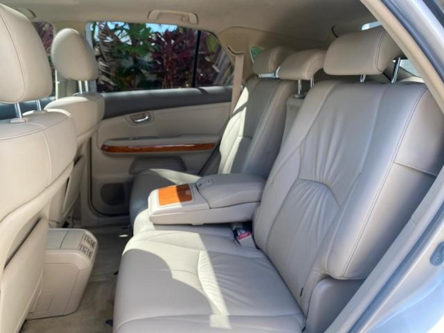 2004 Savannah Metallic /Ivory Lexus RX 330 LOW MILES 69,822 1 FL 2WD (JTJGA31U040) with an 3.3L DOHC MPI 24-Valve V6 Engine engine, Automatic transmission, located at 4701 North Dixie Hwy, Pompano Beach, FL, 33064, (954) 422-2889, 26.240938, -80.123474 - OUR WEBPAGE FLORIDACARS1.COM HAS OVER 100 PHOTOS AND FREE CARFAX LINK 2004 LEXUS RX 330 VIN: JTJGA31U040004194 J T J G A 3 1 U 0 4 0 0 0 4 1 9 4 4 DOOR WAGON/SPORT UTILITY 3.3L V6 F 24V GASOLINE FRONT WHEEL DRIVE Features ABS Brakes Air Conditioning Alloy Wheels AM/FM Stereo Automatic Transmission C - Photo#63