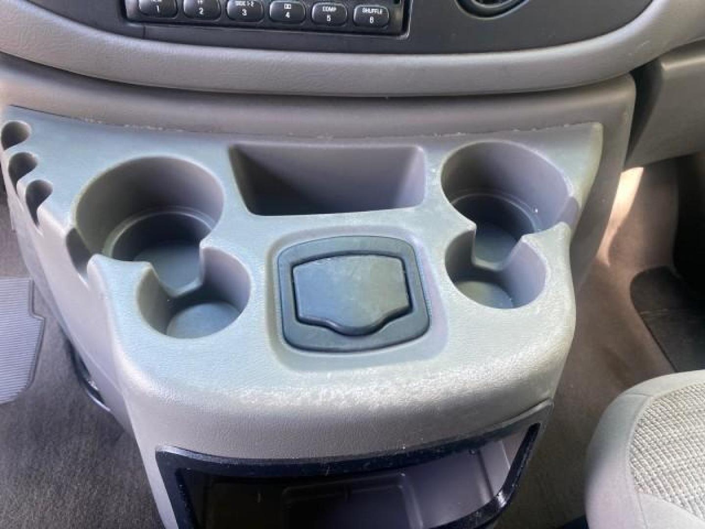 2002 Oxford White /Medium Graphite Ford Econoline Wagon XLT 15 PASSENGER FLORIDA (1FBSS31L32H) with an 5.4L EFI OHC V8 Engine engine, Automatic transmission, located at 4701 North Dixie Hwy, Pompano Beach, FL, 33064, (954) 422-2889, 26.240938, -80.123474 - OUR WEBPAGE FLORIDACARS1.COM HAS OVER 100 PHOTOS AND FREE CARFAX LINK 2002 FORD E-SERIES E-350 SD XLT VIN: 1FBSS31L32HA48789 1 F B S S 3 1 L 3 2 H A 4 8 7 8 9 VAN 5.4L V8 F SOHC 16V GASOLINE REAR WHEEL DRIVE Top Features Cloth Seats Rear Air Conditioning Third Row Seat Tow Hitch Basic Features ABS B - Photo#48