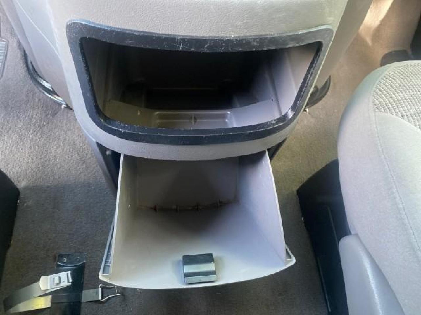 2002 Oxford White /Medium Graphite Ford Econoline Wagon XLT 15 PASSENGER FLORIDA (1FBSS31L32H) with an 5.4L EFI OHC V8 Engine engine, Automatic transmission, located at 4701 North Dixie Hwy, Pompano Beach, FL, 33064, (954) 422-2889, 26.240938, -80.123474 - OUR WEBPAGE FLORIDACARS1.COM HAS OVER 100 PHOTOS AND FREE CARFAX LINK 2002 FORD E-SERIES E-350 SD XLT VIN: 1FBSS31L32HA48789 1 F B S S 3 1 L 3 2 H A 4 8 7 8 9 VAN 5.4L V8 F SOHC 16V GASOLINE REAR WHEEL DRIVE Top Features Cloth Seats Rear Air Conditioning Third Row Seat Tow Hitch Basic Features ABS B - Photo#50