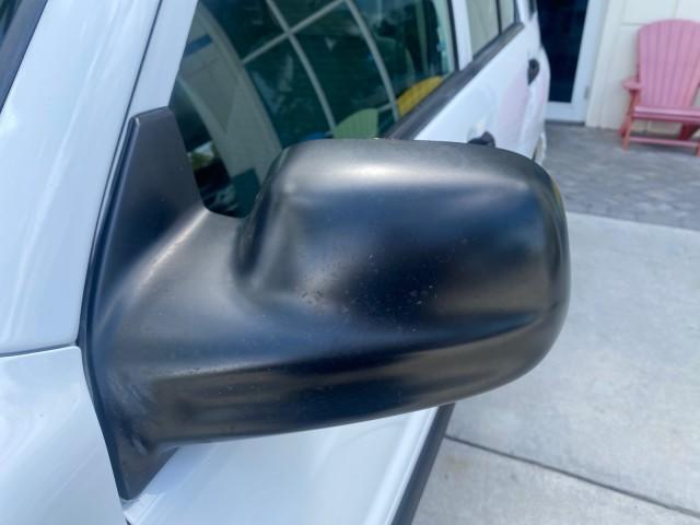 2001 Bright White /Gray Suzuki Vitara JLS LOW 35,130 1 OWNER (2S3TE52V716) with an 2.0L DOHC MPFI 16-Valve 4-Cyl Engine engine, Automatic transmission, located at 4701 North Dixie Hwy, Pompano Beach, FL, 33064, (954) 422-2889, 26.240938, -80.123474 - OUR WEBPAGE FLORIDACARS1.COM HAS OVER 100 PHOTOS AND FREE CARFAX LINK 2001 SUZUKI VITARA JLS VIN: 2S3TE52V716105780 2 S 3 T E 5 2 V 7 1 6 1 0 5 7 8 0 4 DOOR WAGON/SPORT UTILITY 2.0L I4 F DOHC 16V GASOLINE REAR WHEEL DRIVE Top Features Cloth Seats Soft Top Basic Features AM/FM Stereo Air Conditioning - Photo#29