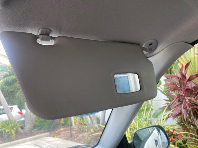 2001 Bright White /Gray Suzuki Vitara JLS LOW 35,130 1 OWNER (2S3TE52V716) with an 2.0L DOHC MPFI 16-Valve 4-Cyl Engine engine, Automatic transmission, located at 4701 North Dixie Hwy, Pompano Beach, FL, 33064, (954) 422-2889, 26.240938, -80.123474 - OUR WEBPAGE FLORIDACARS1.COM HAS OVER 100 PHOTOS AND FREE CARFAX LINK 2001 SUZUKI VITARA JLS VIN: 2S3TE52V716105780 2 S 3 T E 5 2 V 7 1 6 1 0 5 7 8 0 4 DOOR WAGON/SPORT UTILITY 2.0L I4 F DOHC 16V GASOLINE REAR WHEEL DRIVE Top Features Cloth Seats Soft Top Basic Features AM/FM Stereo Air Conditioning - Photo#54