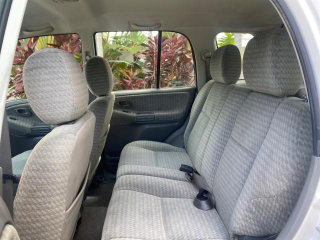 2001 Bright White /Gray Suzuki Vitara JLS LOW 35,130 1 OWNER (2S3TE52V716) with an 2.0L DOHC MPFI 16-Valve 4-Cyl Engine engine, Automatic transmission, located at 4701 North Dixie Hwy, Pompano Beach, FL, 33064, (954) 422-2889, 26.240938, -80.123474 - OUR WEBPAGE FLORIDACARS1.COM HAS OVER 100 PHOTOS AND FREE CARFAX LINK 2001 SUZUKI VITARA JLS VIN: 2S3TE52V716105780 2 S 3 T E 5 2 V 7 1 6 1 0 5 7 8 0 4 DOOR WAGON/SPORT UTILITY 2.0L I4 F DOHC 16V GASOLINE REAR WHEEL DRIVE Top Features Cloth Seats Soft Top Basic Features AM/FM Stereo Air Conditioning - Photo#61