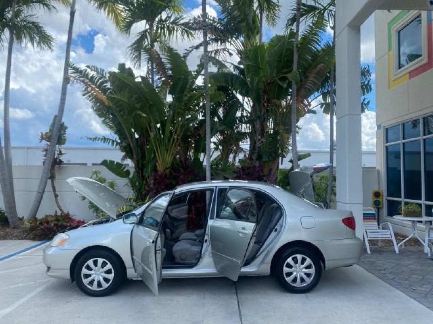 2004 Lunar Mist Metallic /Light Gray Toyota Corolla LE LOW MILES 47,436 (2T1BR38E04C) with an 1.8L DOHC EFI 16-Valve 4-Cyl Aluminum Engine engine, Automatic transmission, located at 4701 North Dixie Hwy, Pompano Beach, FL, 33064, (954) 422-2889, 26.240938, -80.123474 - OUR WEBPAGE FLORIDACARS1.COM HAS OVER 100 PHOTOS AND FREE CARFAX LINK 2004 TOYOTA COROLLA CE VIN: 2T1BR38E04C236689 2 T 1 B R 3 8 E 0 4 C 2 3 6 6 8 9 SEDAN 4 DR 1.8L I4 F DOHC 16V GASOLINE FRONT WHEEL DRIVE Features ABS Brakes Air Conditioning AM/FM Stereo Automatic Transmission CD Audio Cloth Seats - Photo#8