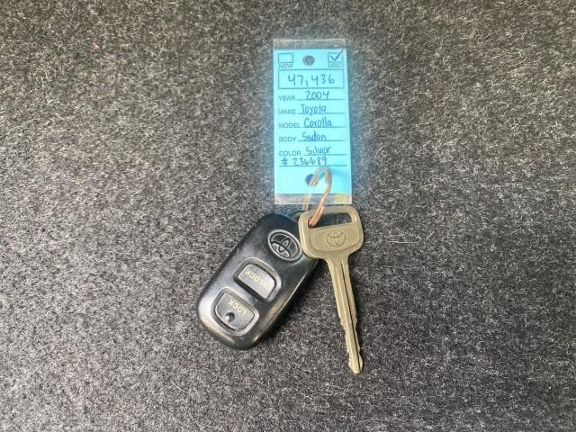 2004 Lunar Mist Metallic /Light Gray Toyota Corolla LE LOW MILES 47,436 (2T1BR38E04C) with an 1.8L DOHC EFI 16-Valve 4-Cyl Aluminum Engine engine, Automatic transmission, located at 4701 North Dixie Hwy, Pompano Beach, FL, 33064, (954) 422-2889, 26.240938, -80.123474 - OUR WEBPAGE FLORIDACARS1.COM HAS OVER 100 PHOTOS AND FREE CARFAX LINK 2004 TOYOTA COROLLA VIN: 2T1BR38E04C236689 2 T 1 B R 3 8 E 0 4 C 2 3 6 6 8 9 SEDAN 4 DR 1.8L I4 F DOHC 16V GASOLINE FRONT WHEEL DRIVE Features ABS Brakes Air Conditioning AM/FM Stereo Automatic Transmission CD Audio Cloth Seats Cr - Photo#23