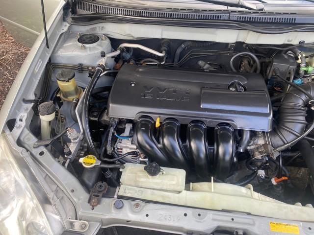 2004 Lunar Mist Metallic /Light Gray Toyota Corolla LE LOW MILES 47,436 (2T1BR38E04C) with an 1.8L DOHC EFI 16-Valve 4-Cyl Aluminum Engine engine, Automatic transmission, located at 4701 North Dixie Hwy, Pompano Beach, FL, 33064, (954) 422-2889, 26.240938, -80.123474 - OUR WEBPAGE FLORIDACARS1.COM HAS OVER 100 PHOTOS AND FREE CARFAX LINK 2004 TOYOTA COROLLA VIN: 2T1BR38E04C236689 2 T 1 B R 3 8 E 0 4 C 2 3 6 6 8 9 SEDAN 4 DR 1.8L I4 F DOHC 16V GASOLINE FRONT WHEEL DRIVE Features ABS Brakes Air Conditioning AM/FM Stereo Automatic Transmission CD Audio Cloth Seats Cr - Photo#24