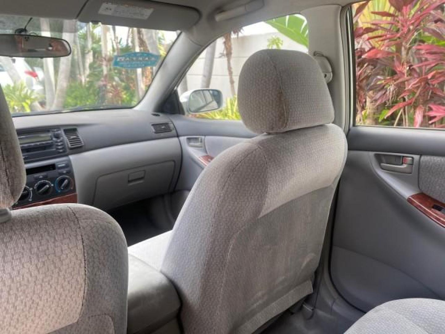 2004 Lunar Mist Metallic /Light Gray Toyota Corolla LE LOW MILES 47,436 (2T1BR38E04C) with an 1.8L DOHC EFI 16-Valve 4-Cyl Aluminum Engine engine, Automatic transmission, located at 4701 North Dixie Hwy, Pompano Beach, FL, 33064, (954) 422-2889, 26.240938, -80.123474 - OUR WEBPAGE FLORIDACARS1.COM HAS OVER 100 PHOTOS AND FREE CARFAX LINK 2004 TOYOTA COROLLA CE VIN: 2T1BR38E04C236689 2 T 1 B R 3 8 E 0 4 C 2 3 6 6 8 9 SEDAN 4 DR 1.8L I4 F DOHC 16V GASOLINE FRONT WHEEL DRIVE Features ABS Brakes Air Conditioning AM/FM Stereo Automatic Transmission CD Audio Cloth Seats - Photo#57