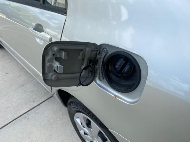 2004 Lunar Mist Metallic /Light Gray Toyota Corolla LE LOW MILES 47,436 (2T1BR38E04C) with an 1.8L DOHC EFI 16-Valve 4-Cyl Aluminum Engine engine, Automatic transmission, located at 4701 North Dixie Hwy, Pompano Beach, FL, 33064, (954) 422-2889, 26.240938, -80.123474 - OUR WEBPAGE FLORIDACARS1.COM HAS OVER 100 PHOTOS AND FREE CARFAX LINK 2004 TOYOTA COROLLA VIN: 2T1BR38E04C236689 2 T 1 B R 3 8 E 0 4 C 2 3 6 6 8 9 SEDAN 4 DR 1.8L I4 F DOHC 16V GASOLINE FRONT WHEEL DRIVE Features ABS Brakes Air Conditioning AM/FM Stereo Automatic Transmission CD Audio Cloth Seats Cr - Photo#61