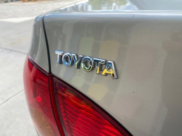 2004 Lunar Mist Metallic /Light Gray Toyota Corolla LE LOW MILES 47,436 (2T1BR38E04C) with an 1.8L DOHC EFI 16-Valve 4-Cyl Aluminum Engine engine, Automatic transmission, located at 4701 North Dixie Hwy, Pompano Beach, FL, 33064, (954) 422-2889, 26.240938, -80.123474 - OUR WEBPAGE FLORIDACARS1.COM HAS OVER 100 PHOTOS AND FREE CARFAX LINK 2004 TOYOTA COROLLA VIN: 2T1BR38E04C236689 2 T 1 B R 3 8 E 0 4 C 2 3 6 6 8 9 SEDAN 4 DR 1.8L I4 F DOHC 16V GASOLINE FRONT WHEEL DRIVE Features ABS Brakes Air Conditioning AM/FM Stereo Automatic Transmission CD Audio Cloth Seats Cr - Photo#65