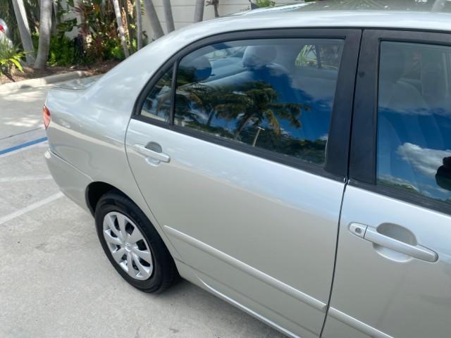 2004 Lunar Mist Metallic /Light Gray Toyota Corolla LE LOW MILES 47,436 (2T1BR38E04C) with an 1.8L DOHC EFI 16-Valve 4-Cyl Aluminum Engine engine, Automatic transmission, located at 4701 North Dixie Hwy, Pompano Beach, FL, 33064, (954) 422-2889, 26.240938, -80.123474 - OUR WEBPAGE FLORIDACARS1.COM HAS OVER 100 PHOTOS AND FREE CARFAX LINK 2004 TOYOTA COROLLA VIN: 2T1BR38E04C236689 2 T 1 B R 3 8 E 0 4 C 2 3 6 6 8 9 SEDAN 4 DR 1.8L I4 F DOHC 16V GASOLINE FRONT WHEEL DRIVE Features ABS Brakes Air Conditioning AM/FM Stereo Automatic Transmission CD Audio Cloth Seats Cr - Photo#87