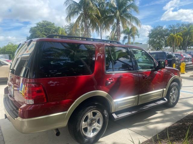 2006 Redfire Metallic /Medium Parchment Ford Expedition Eddie Bauer 1 OWNER FL (1FMPU17556L) with an 5.4L SOHC SEFI 24-Valve V8 Engine engine, Automatic transmission, located at 4701 North Dixie Hwy, Pompano Beach, FL, 33064, (954) 422-2889, 26.240938, -80.123474 - OUR WEBPAGE FLORIDACARS1.COM HAS OVER 100 PHOTOS AND FREE CARFAX LINK 2006 FORD EXPEDITION EDDIE BAUER VIN: 1FMPU17556LA63057 1 F M P U 1 7 5 5 6 L A 6 3 0 5 7 4 DOOR WAGON/SPORT UTILITY 5.4L V8 F SOHC GASOLINE REAR WHEEL DRIVE Top Features Alloy Wheels Leather Seats Memory Seat(s) Power Folding Thi - Photo#7